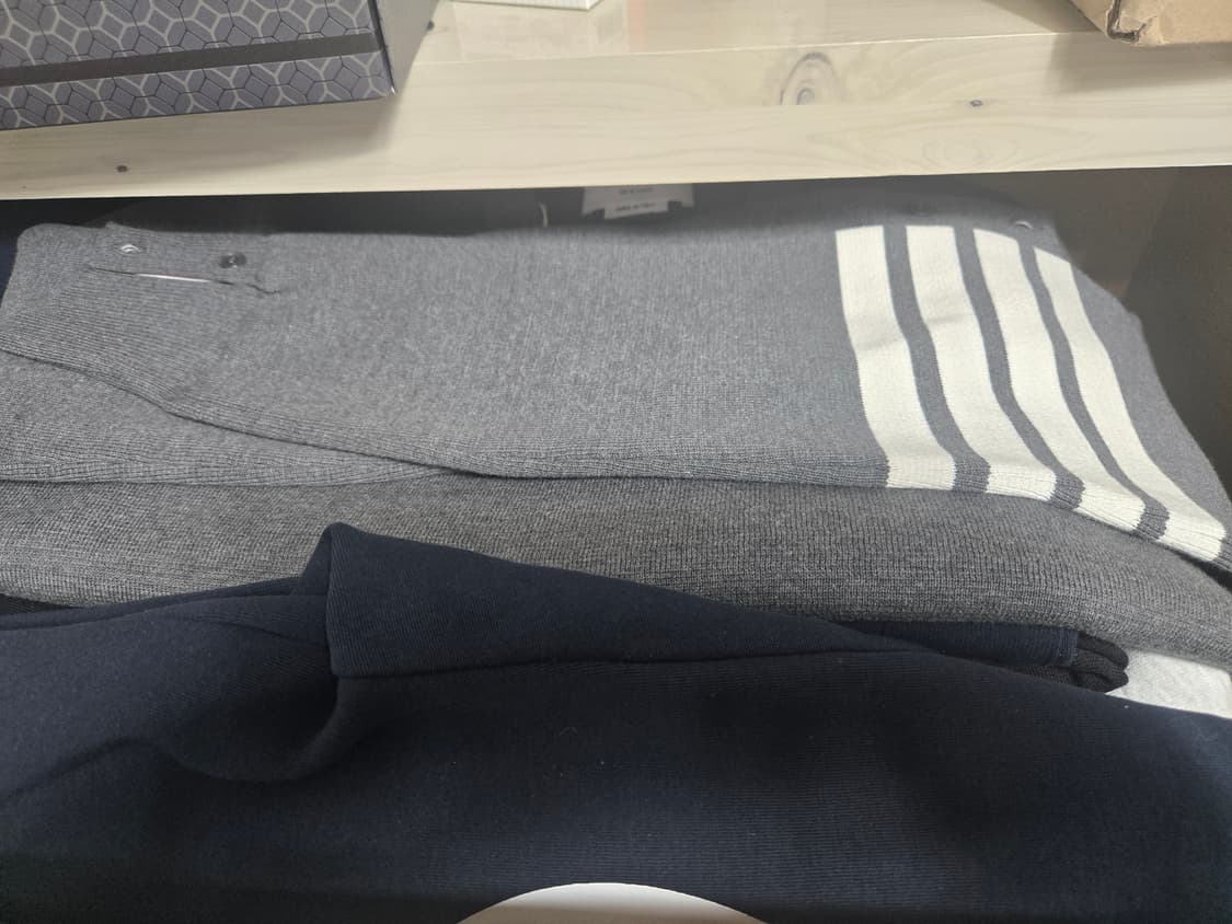 톰브라운 밀라노스티치 1사이즈 상품이미지7