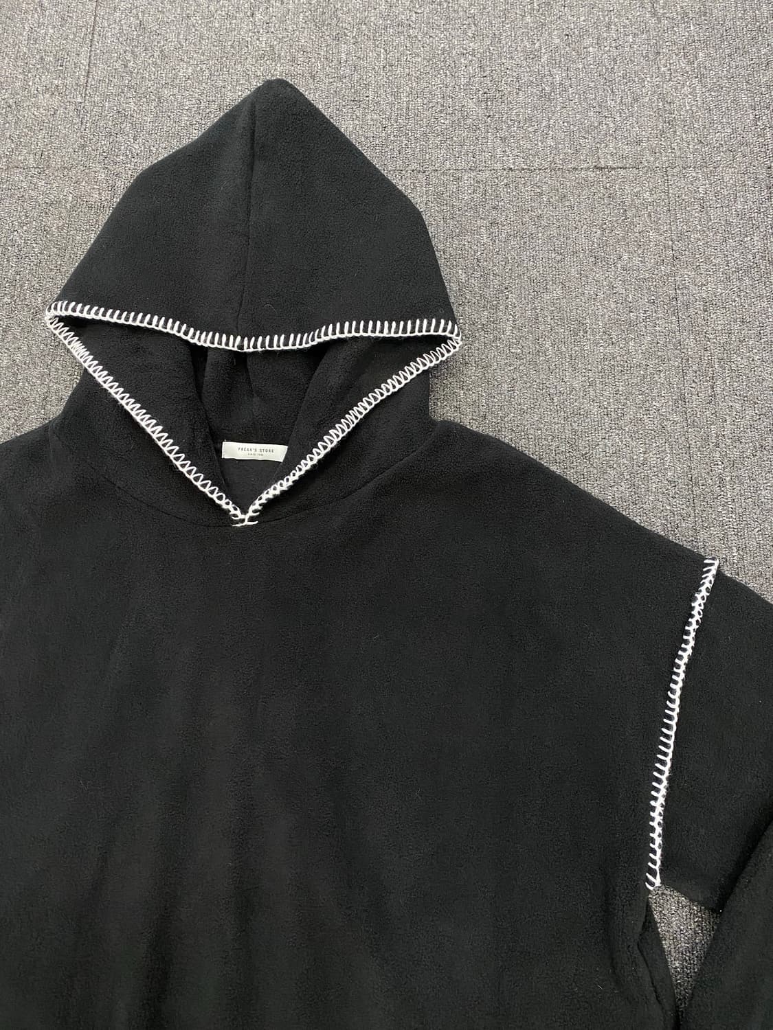 프릭스스토어 플리스 후디 상품이미지2