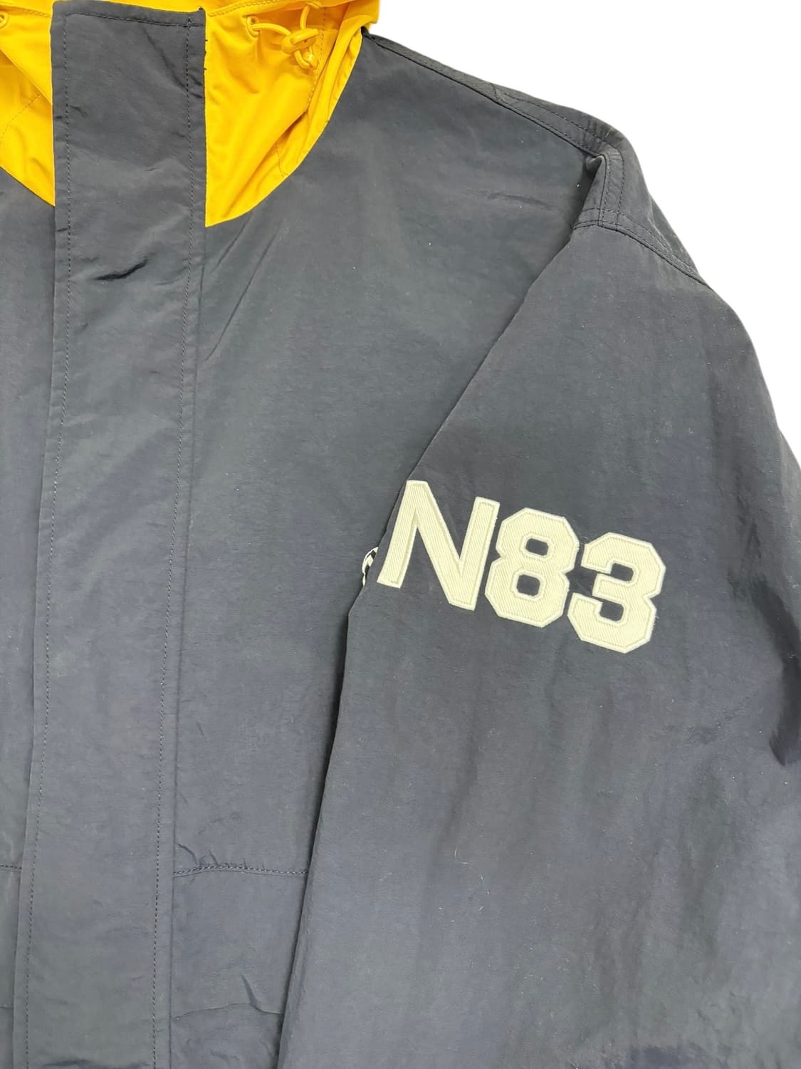 노티카 후드 바람막이 상품이미지5