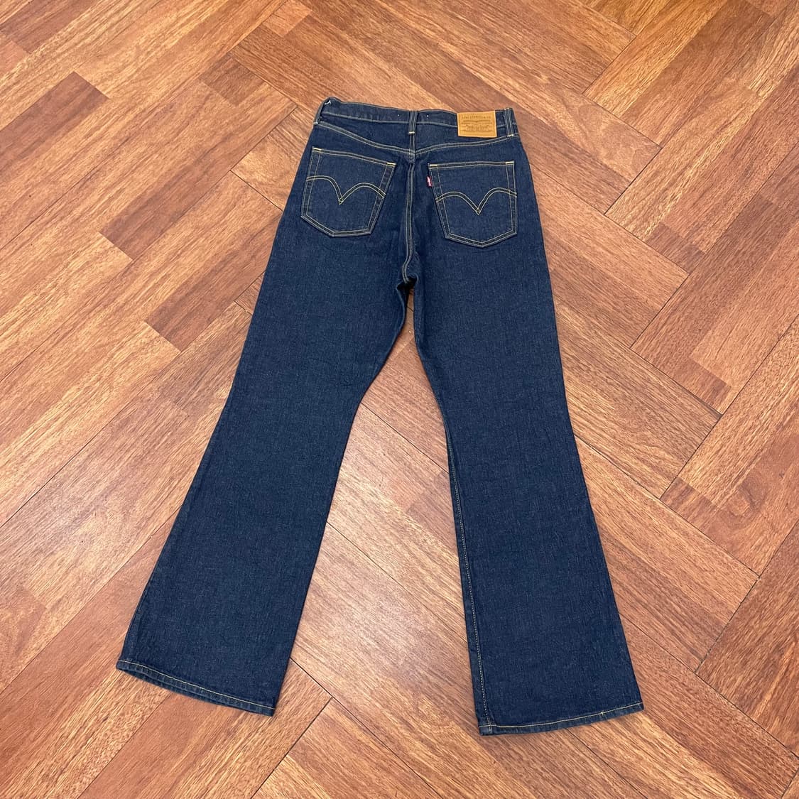 리바이스 프리미엄 부츠컷 데님팬츠 상품이미지3