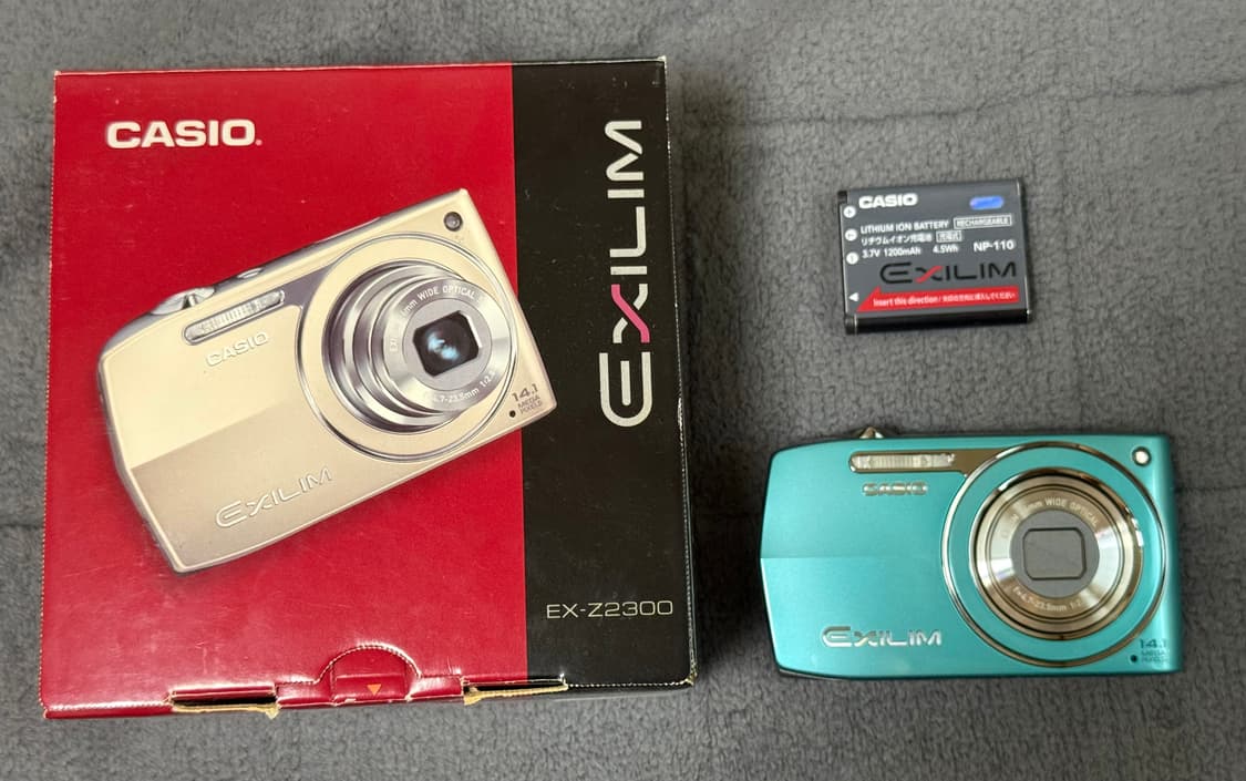 카시오 엑슬림 z2300 모카 나연 로제 디카 풀박스 상품이미지1