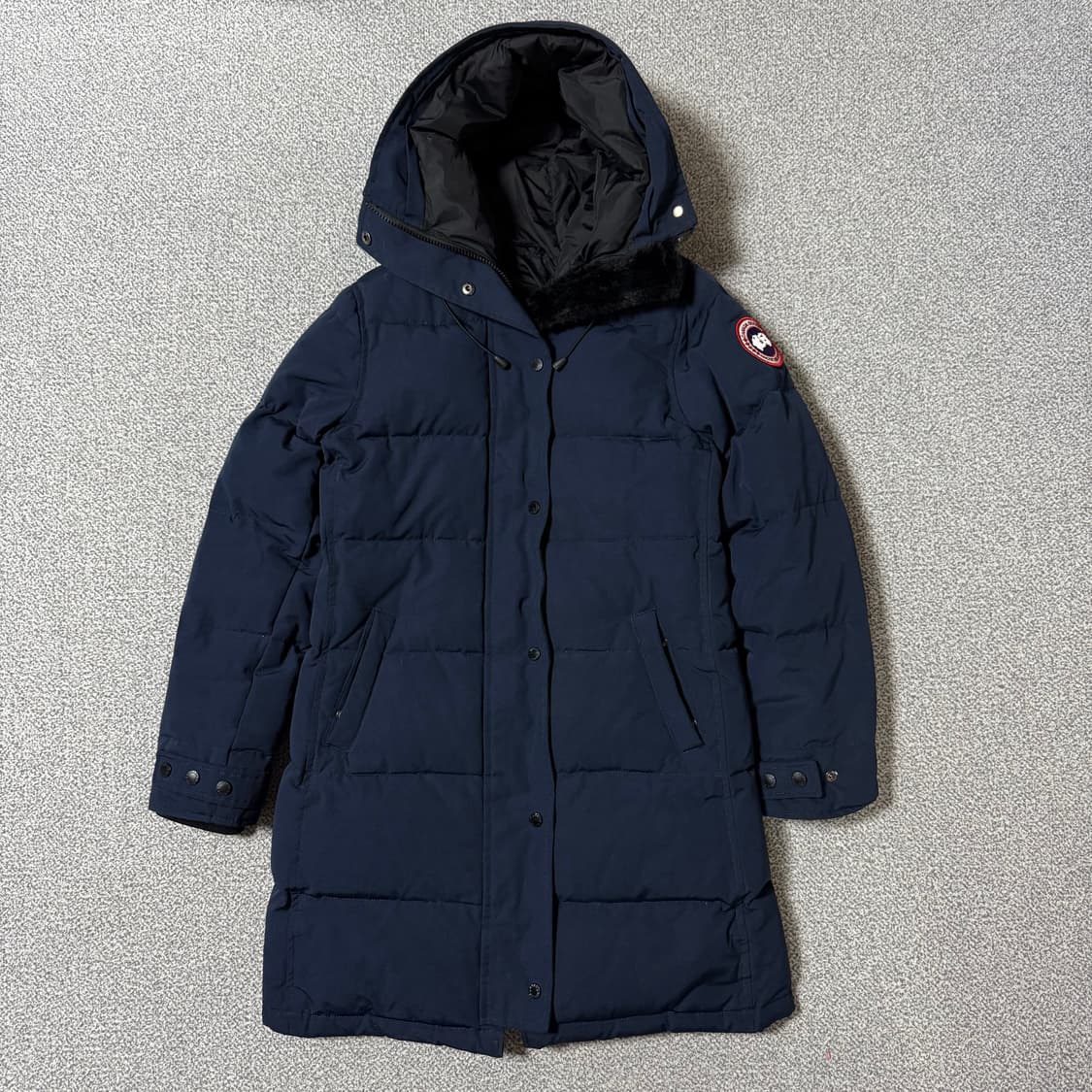[정가 150만원] 캐나다구스 롱패딩 여성용 상품이미지1