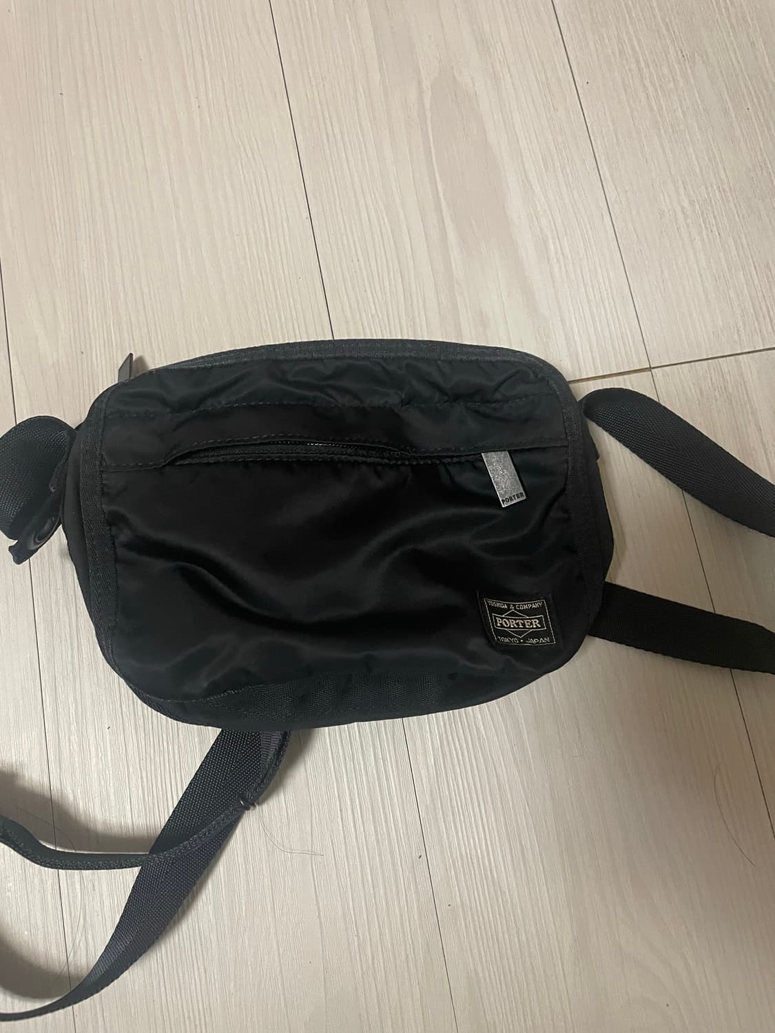 포터 프레임 숄더백 PORTER FRAME SHOULDER BAG 상품이미지2