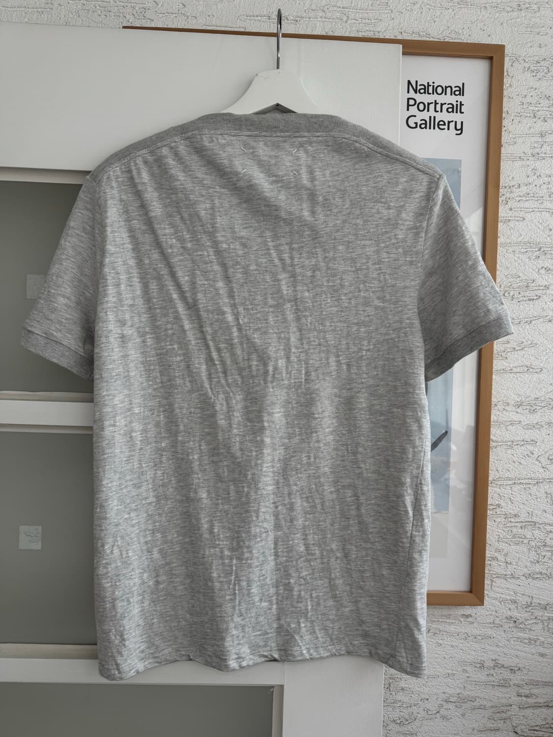 [Maison Margiela] [메종메르지엘라] 그레이 반팔 티셔츠 상품이미지3