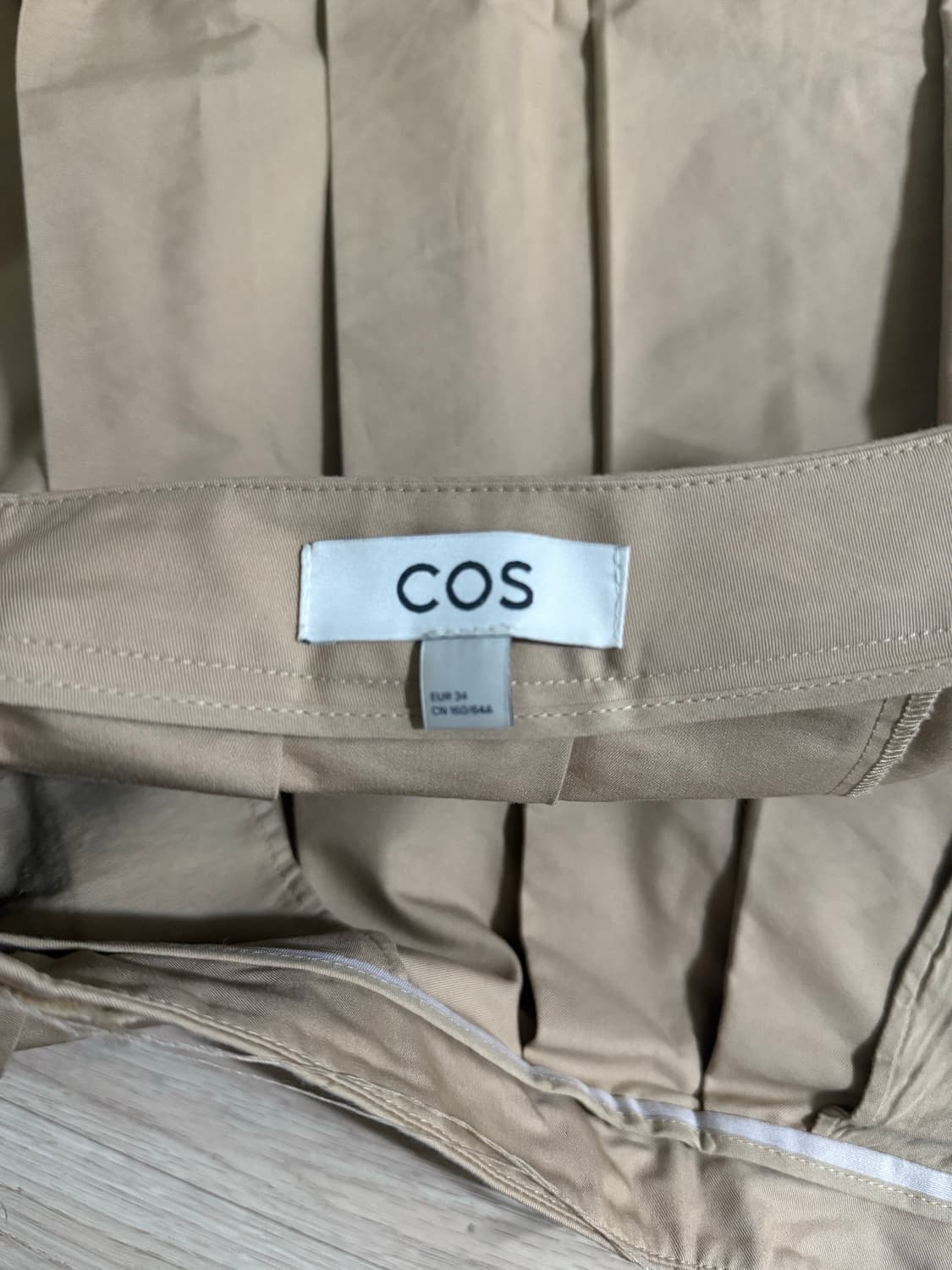 코스 에이라인플리티드스커트 상품이미지3