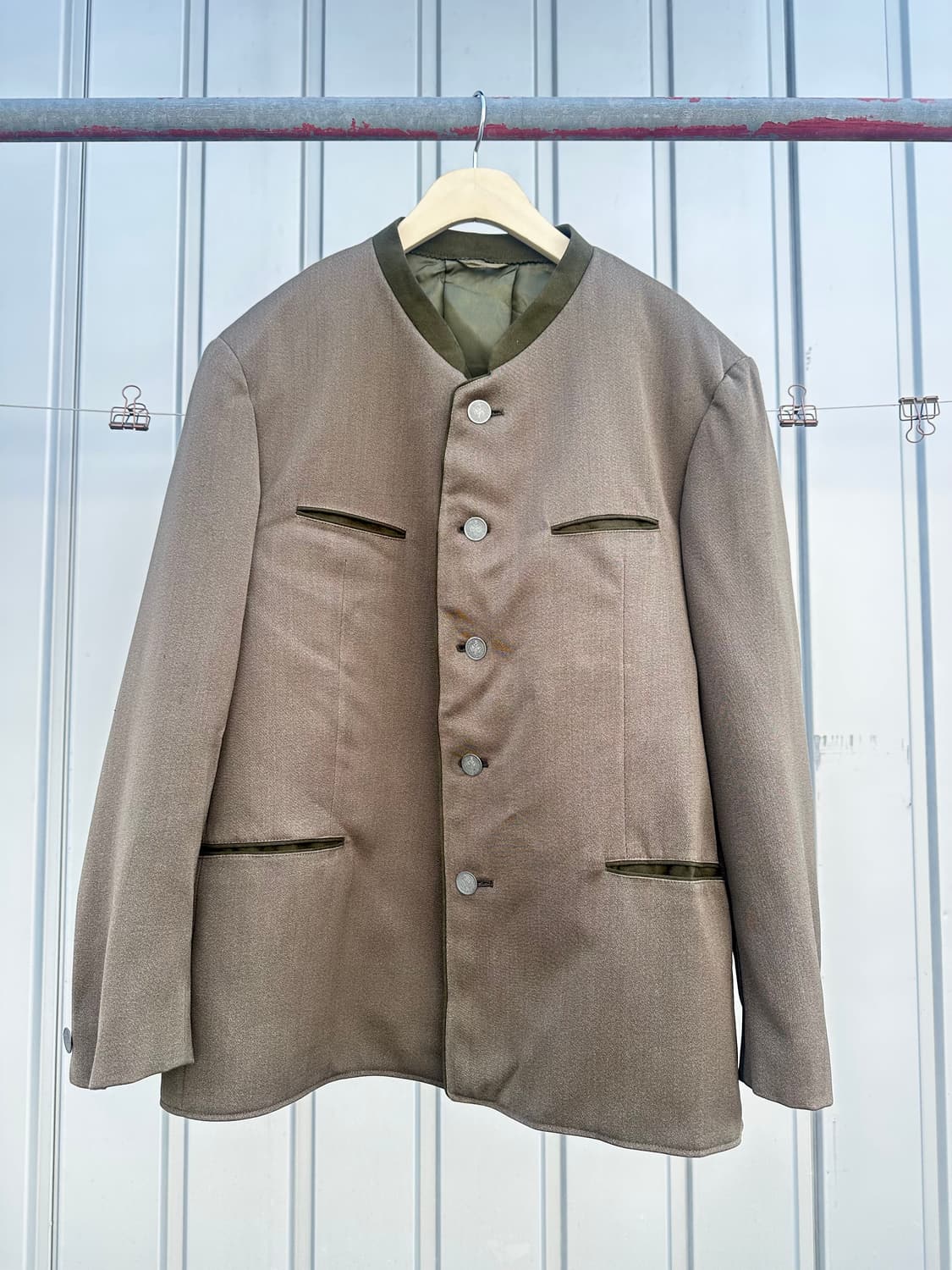 오스트리아 티롤 트라흐텐 자켓 상품이미지2