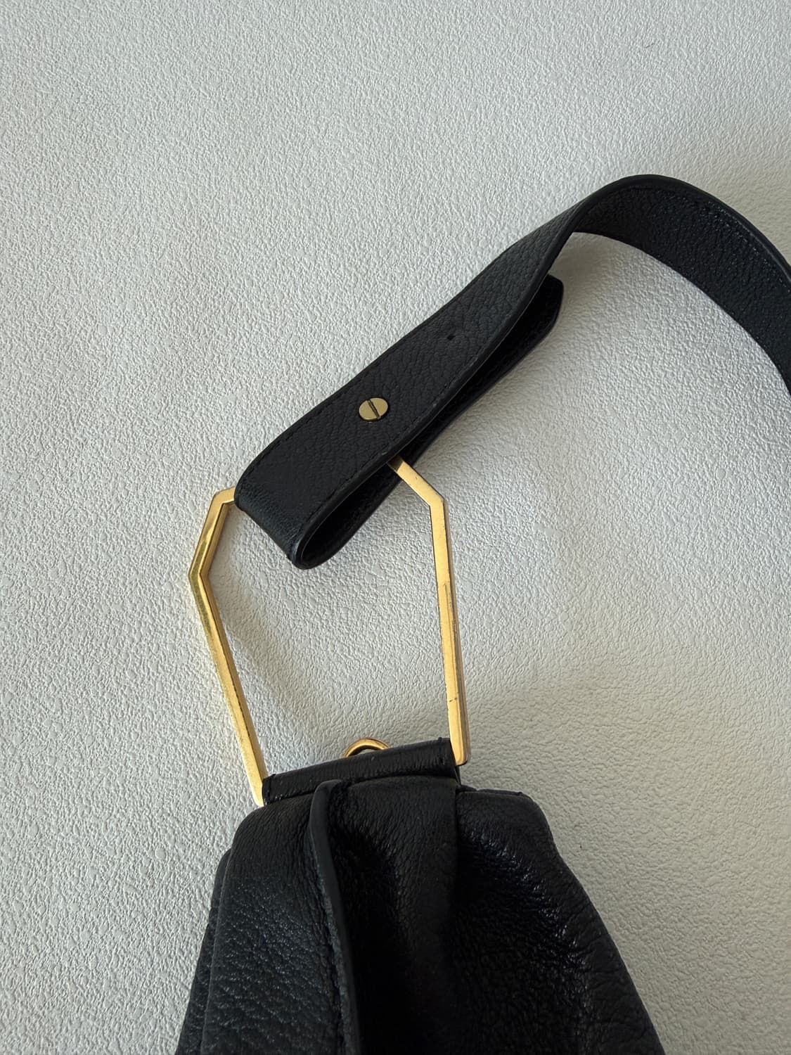 루에브르(LOEUVRE) 레더 숄더백 상품이미지4