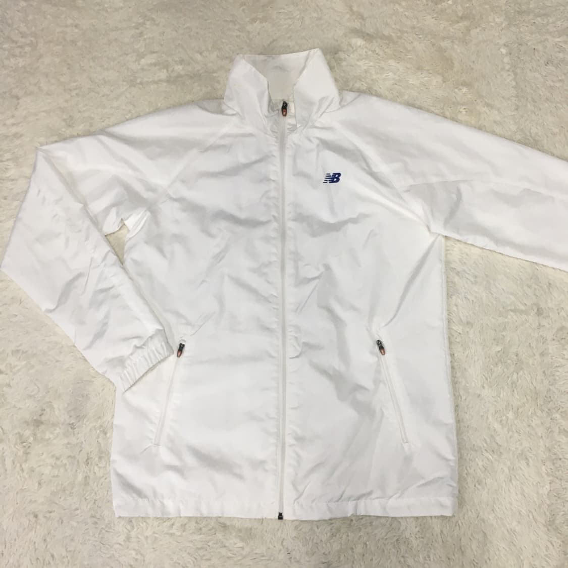뉴발란스 바람막이자켓 CC25 상품이미지1