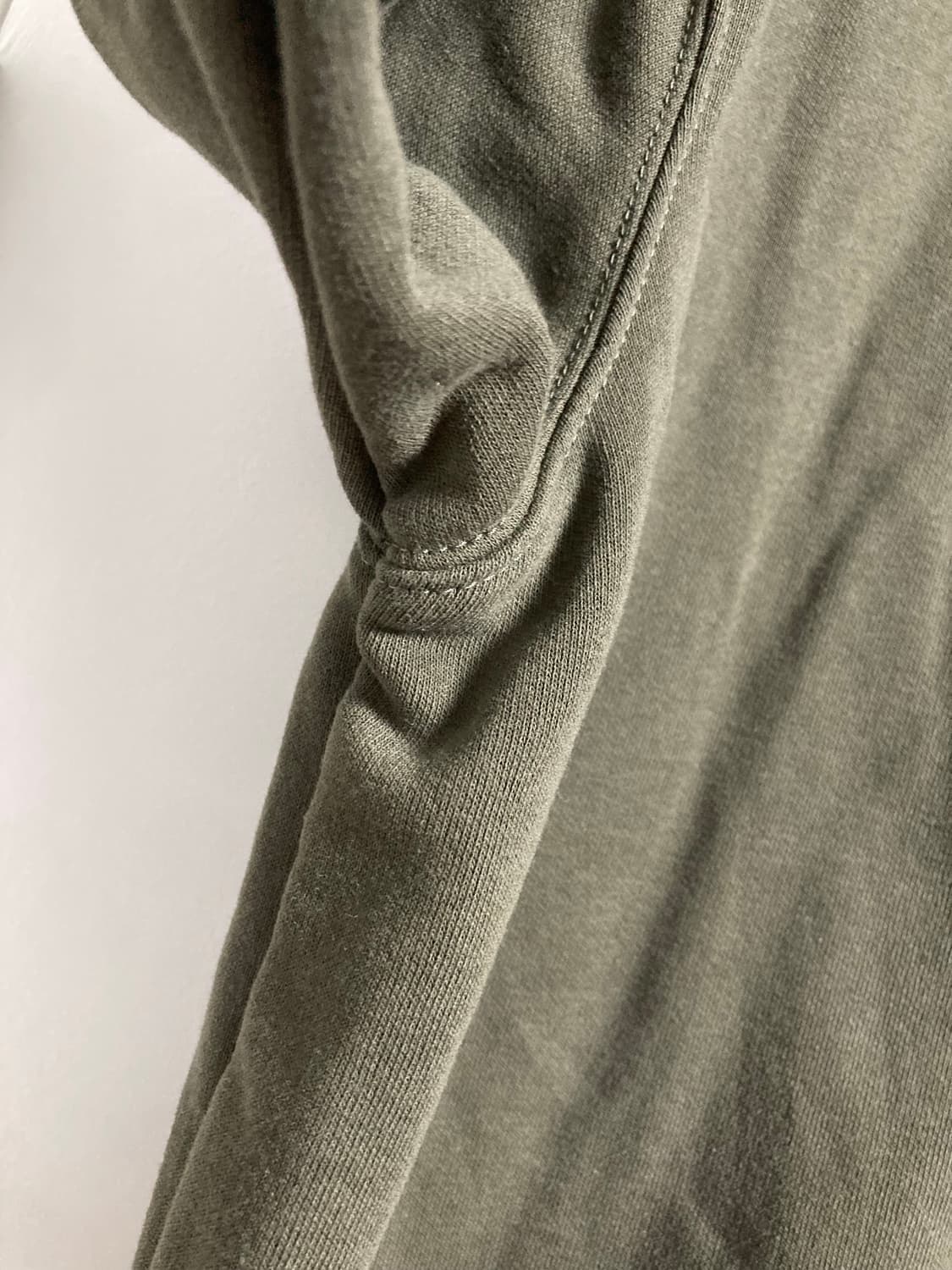 칼하트 후드 집업 카키 새상품급 상품이미지4