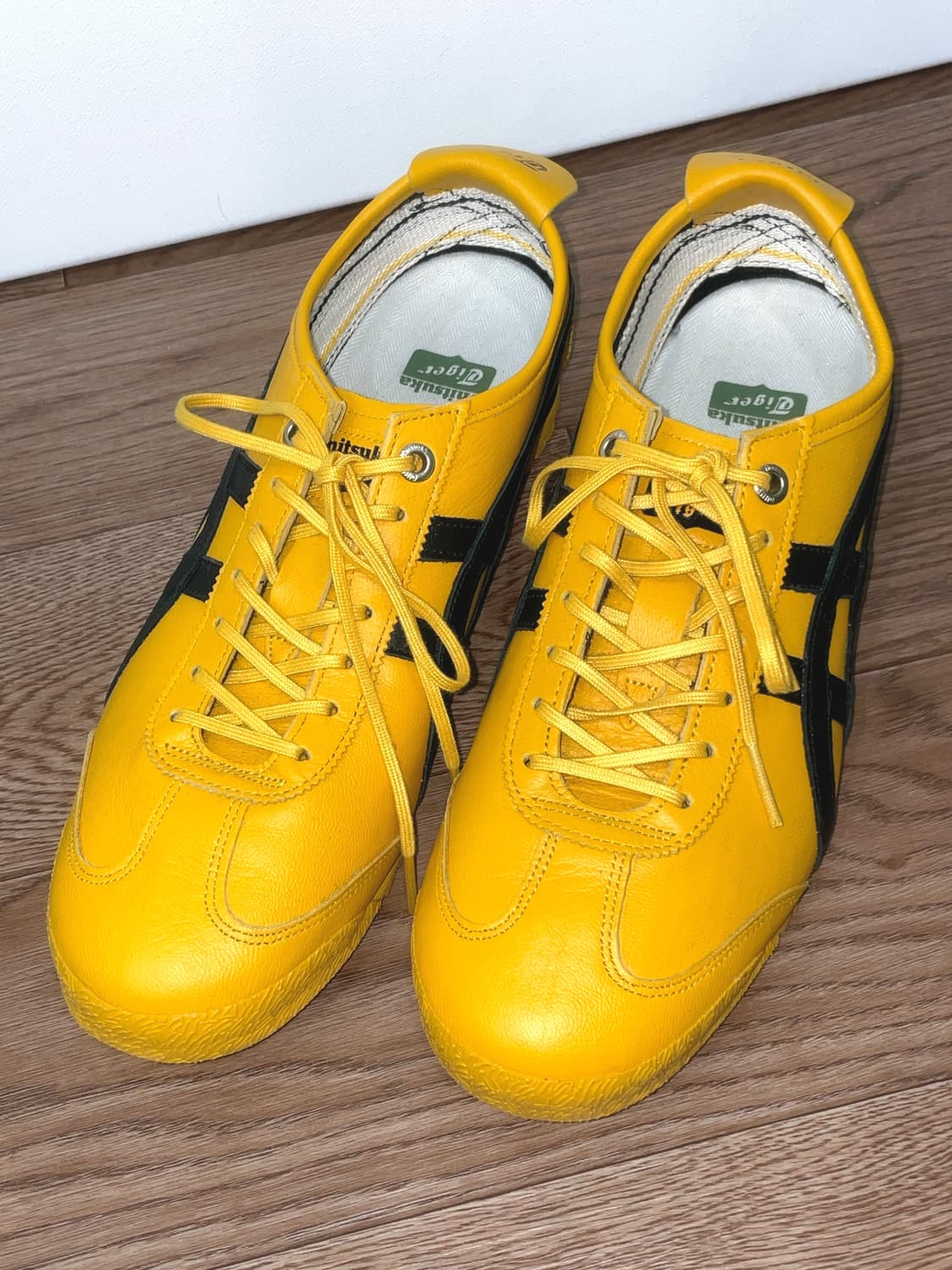 오니츠카 타이거 멕시코 66 옐로우 블랙 245 상품이미지3