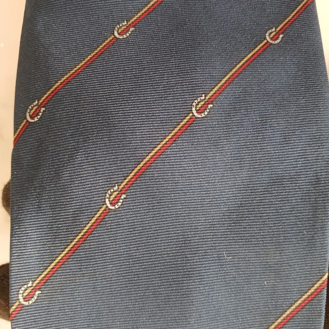 랑방 실크 네이비 스트라이프 넥타이 9cm B등급 A19240
 상품이미지7