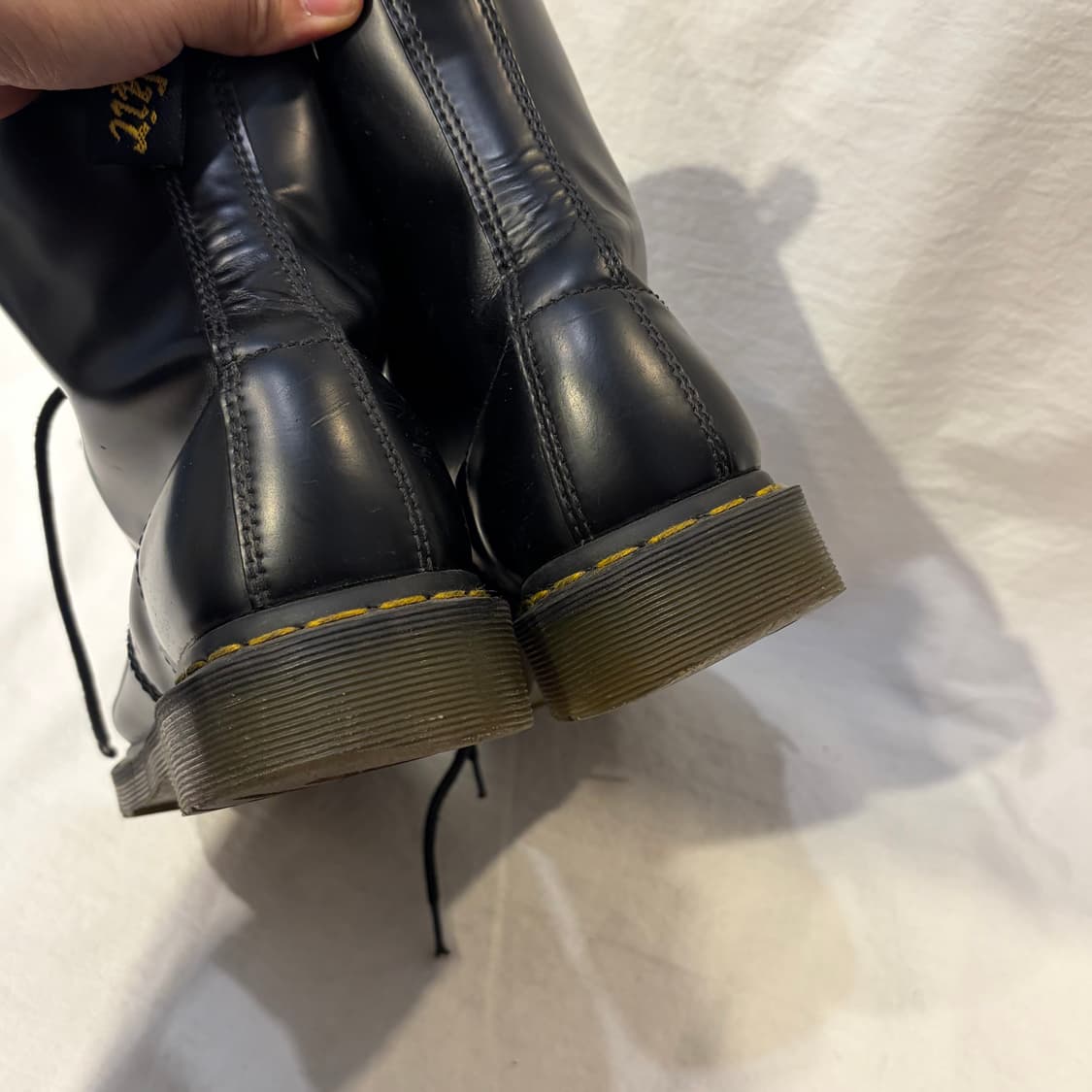 닥터마틴 1460 8홀 블랙 워커 부츠 상품이미지5