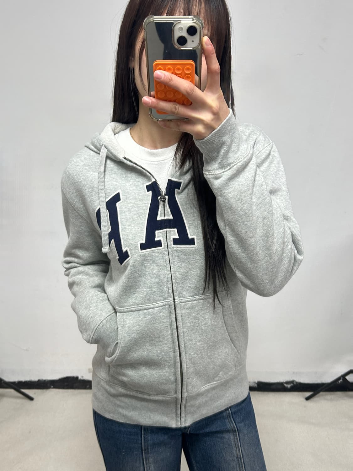 갭 빅로고 후드집업 그레이 상품이미지1