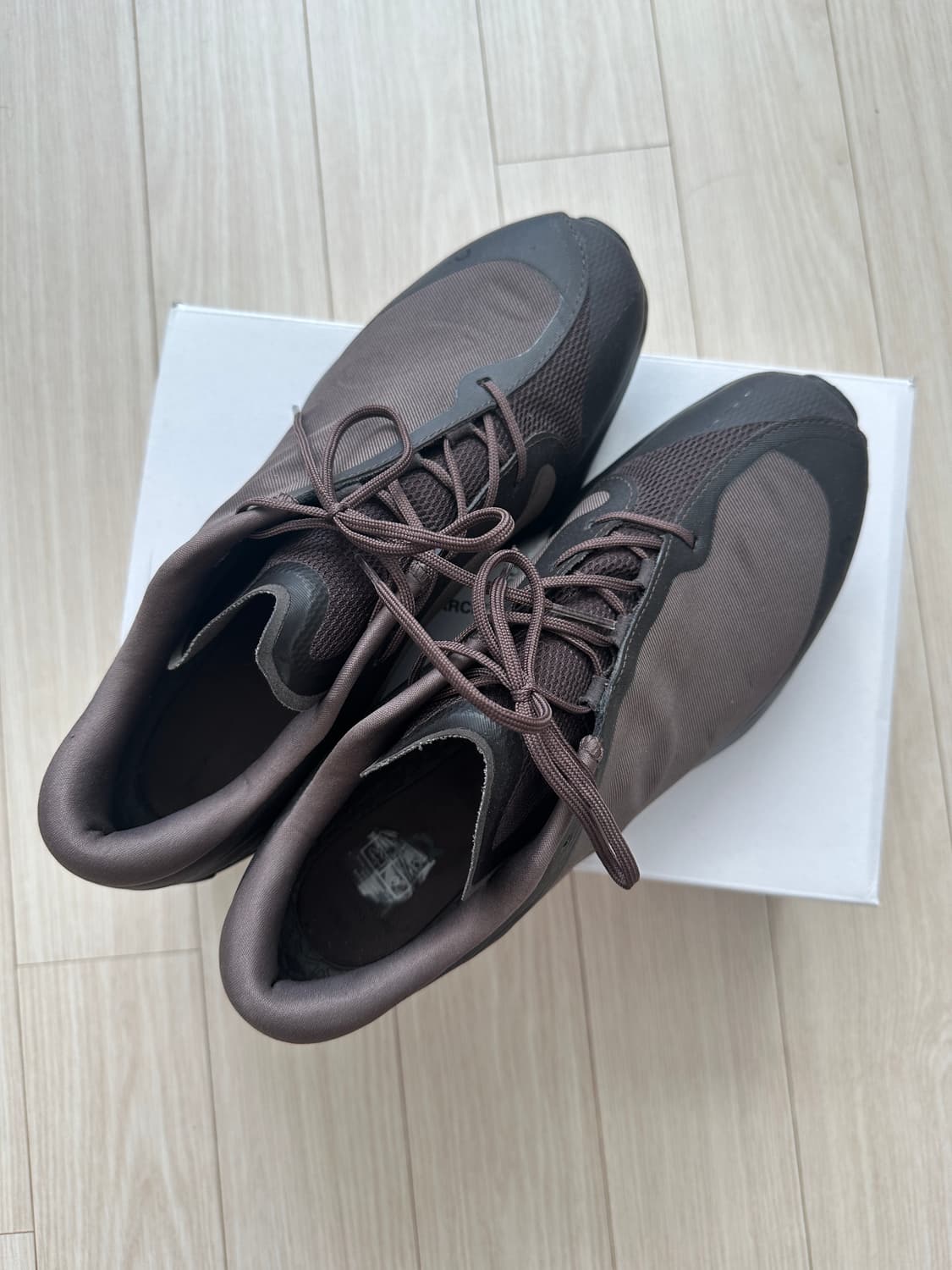 파프 온 클라우드벤쳐 W9.5  265판매(1회착) 상품이미지3