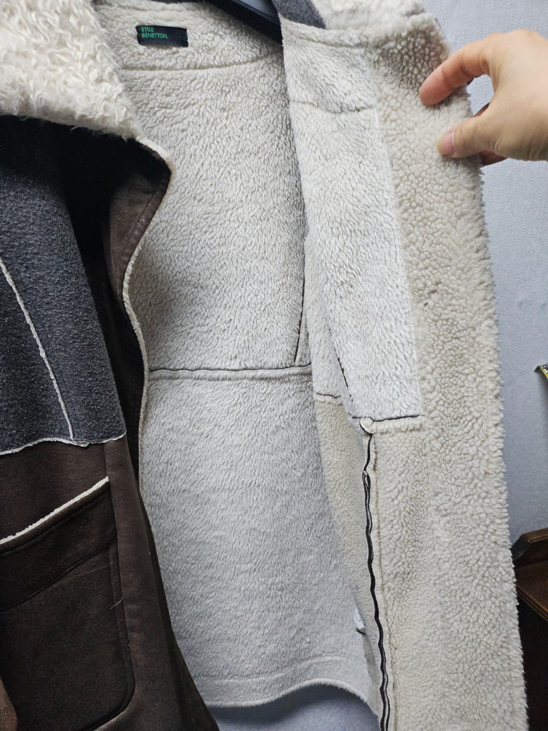 베네통 브라운 무스탕 코트 42 상품이미지5