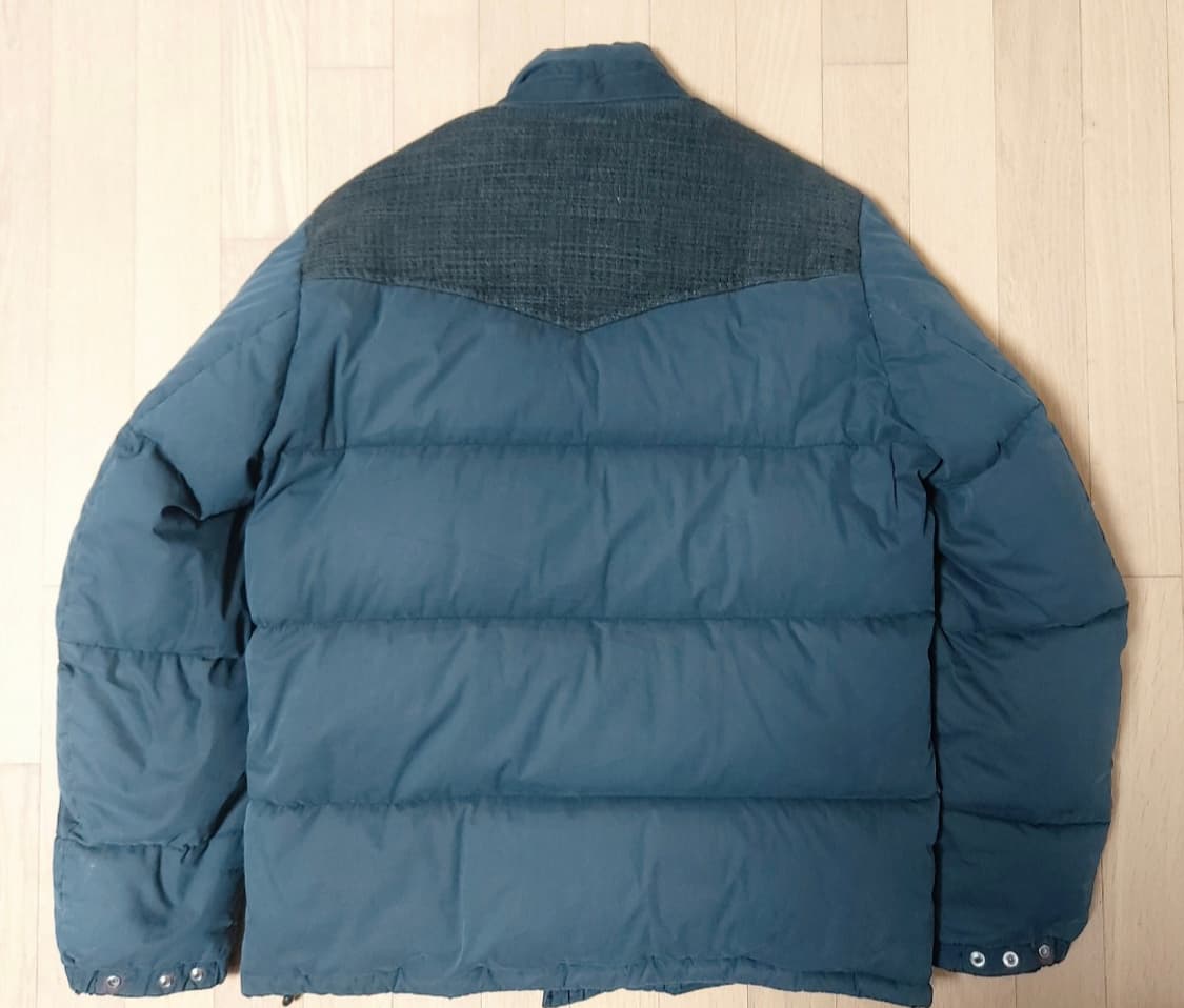 비즈빔 몽클레어 다운 패딩 상품이미지6