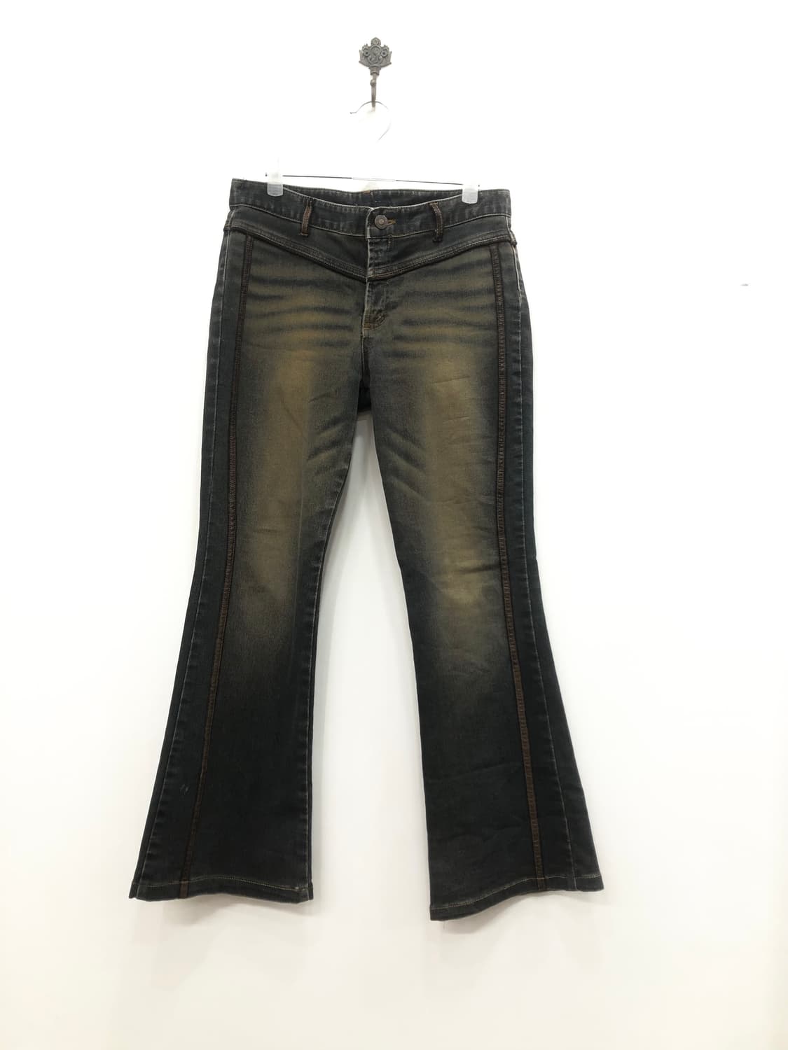 side detail washed denim bootcut pants   상품이미지4