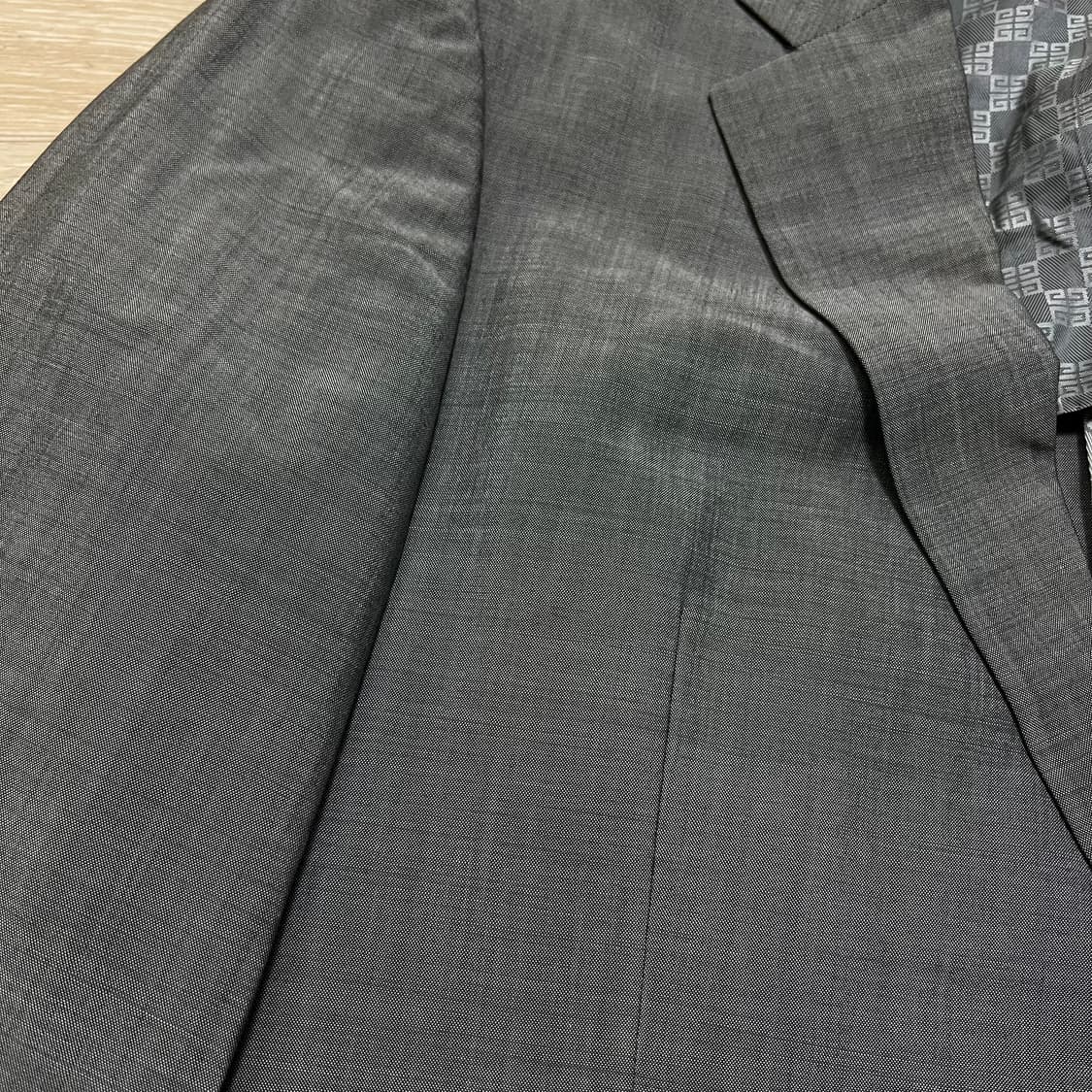 지방시 모헤어 투버튼 싱글 블레이저 정장자켓 [다크 그레이] L/100 상품이미지5