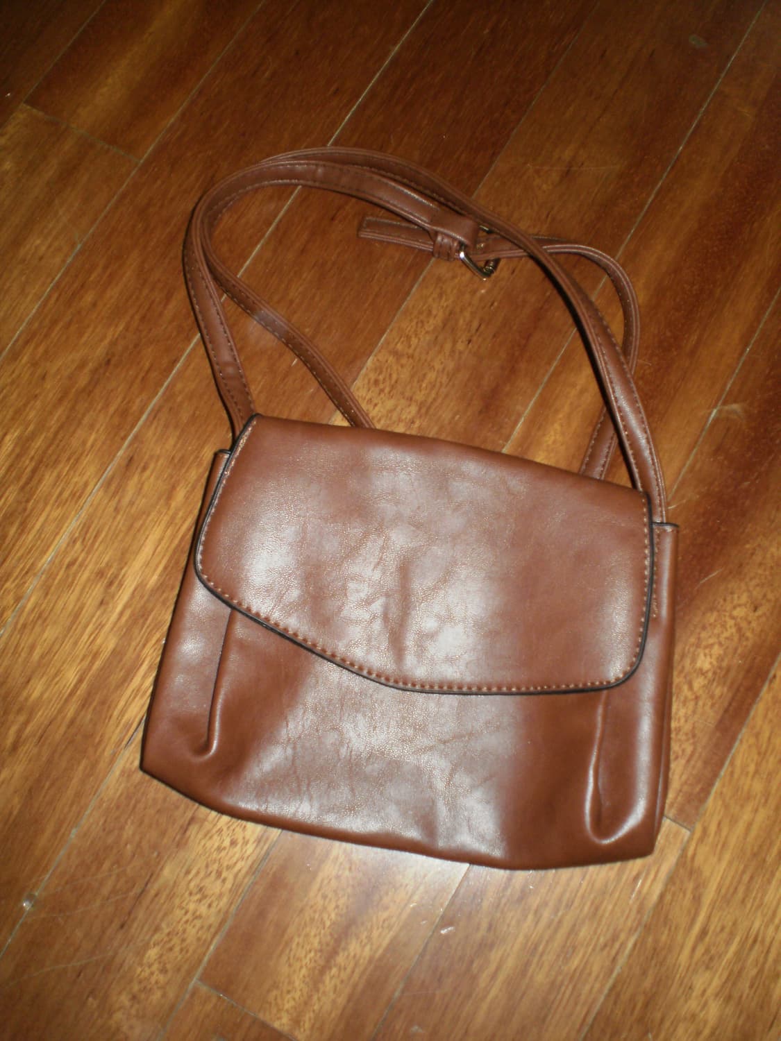 브라운 가죽 크로스백 상품이미지1