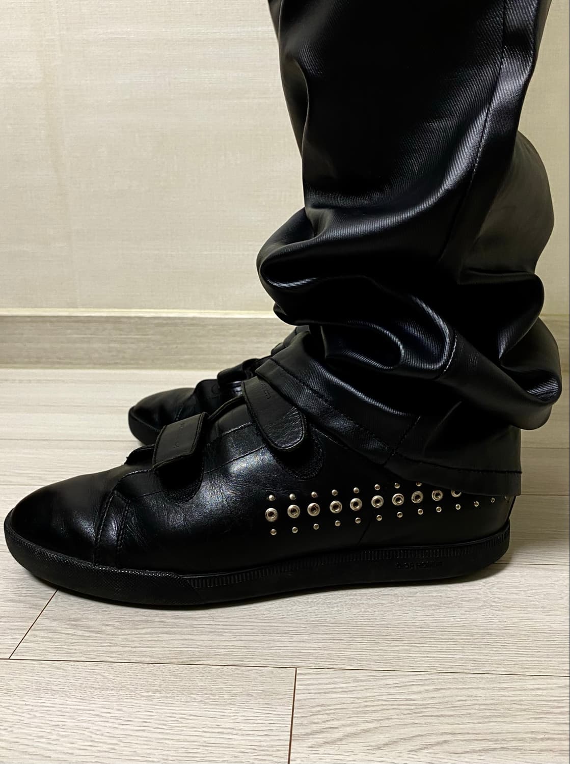 Dior HOMME by HEDI SLIMANE STRIP SNEAKER 상품이미지10