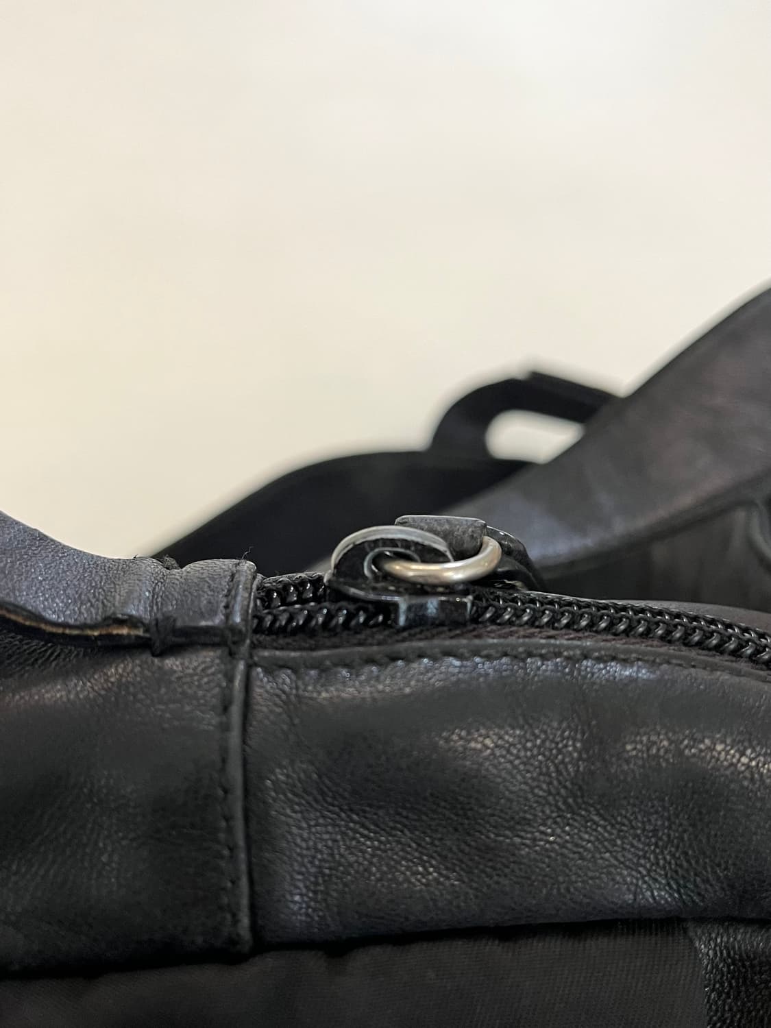 프라다 1999SS 런웨이 아카이브 링 체스트 백팩 상품이미지6