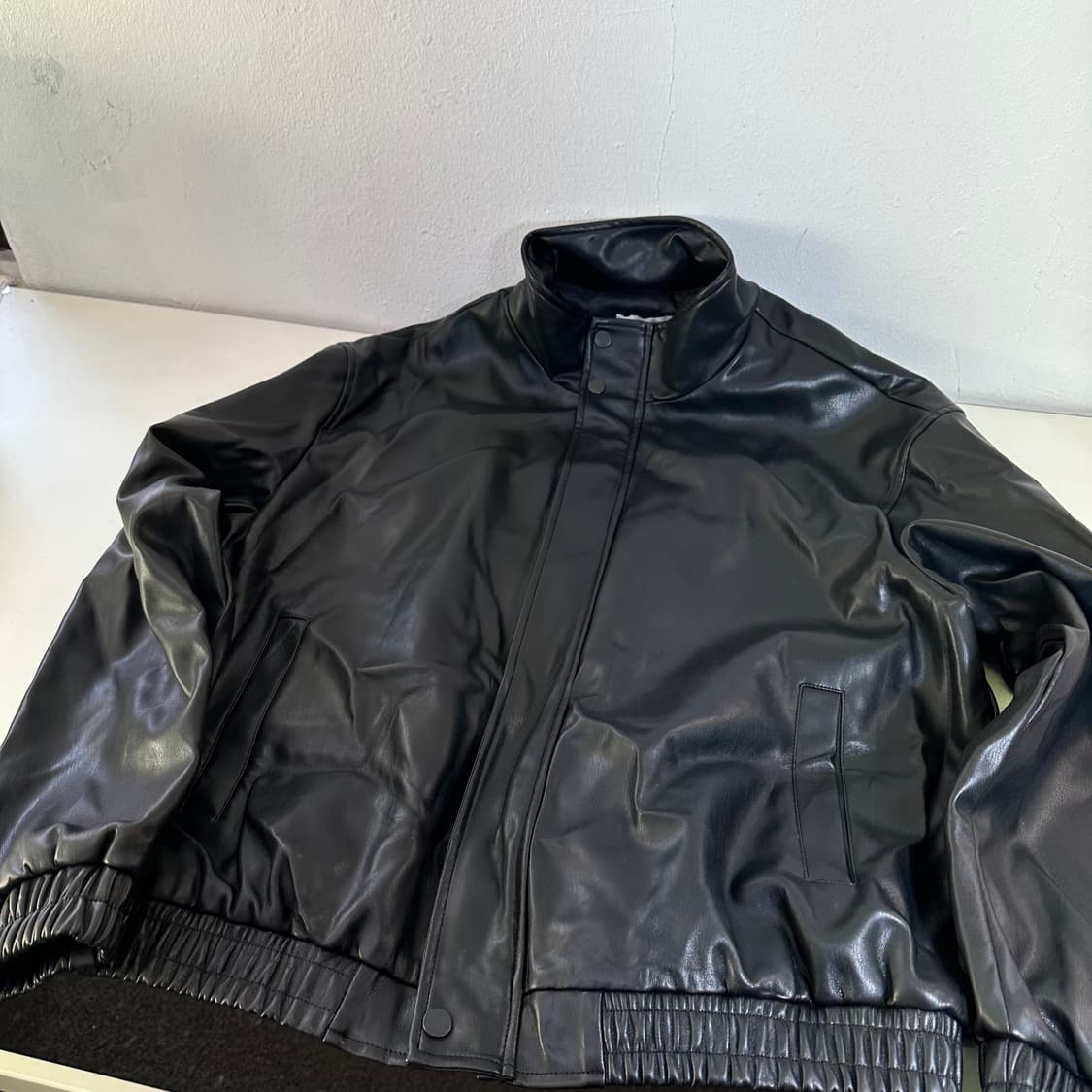 L QT8 가먼츠 블랙 레더자켓 상품이미지2