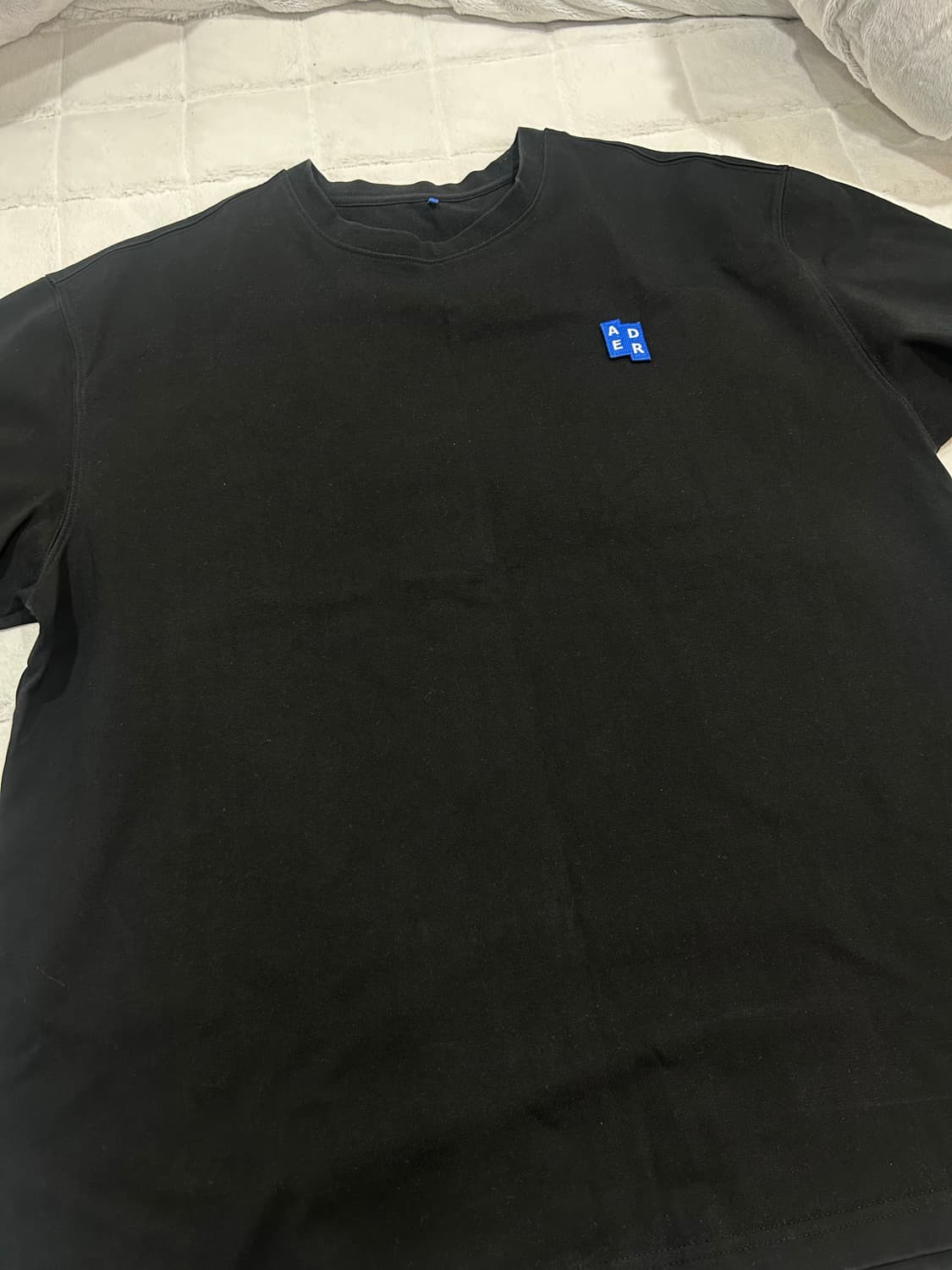 아더에러 시그니피컨트 태그 티셔츠 상품이미지1