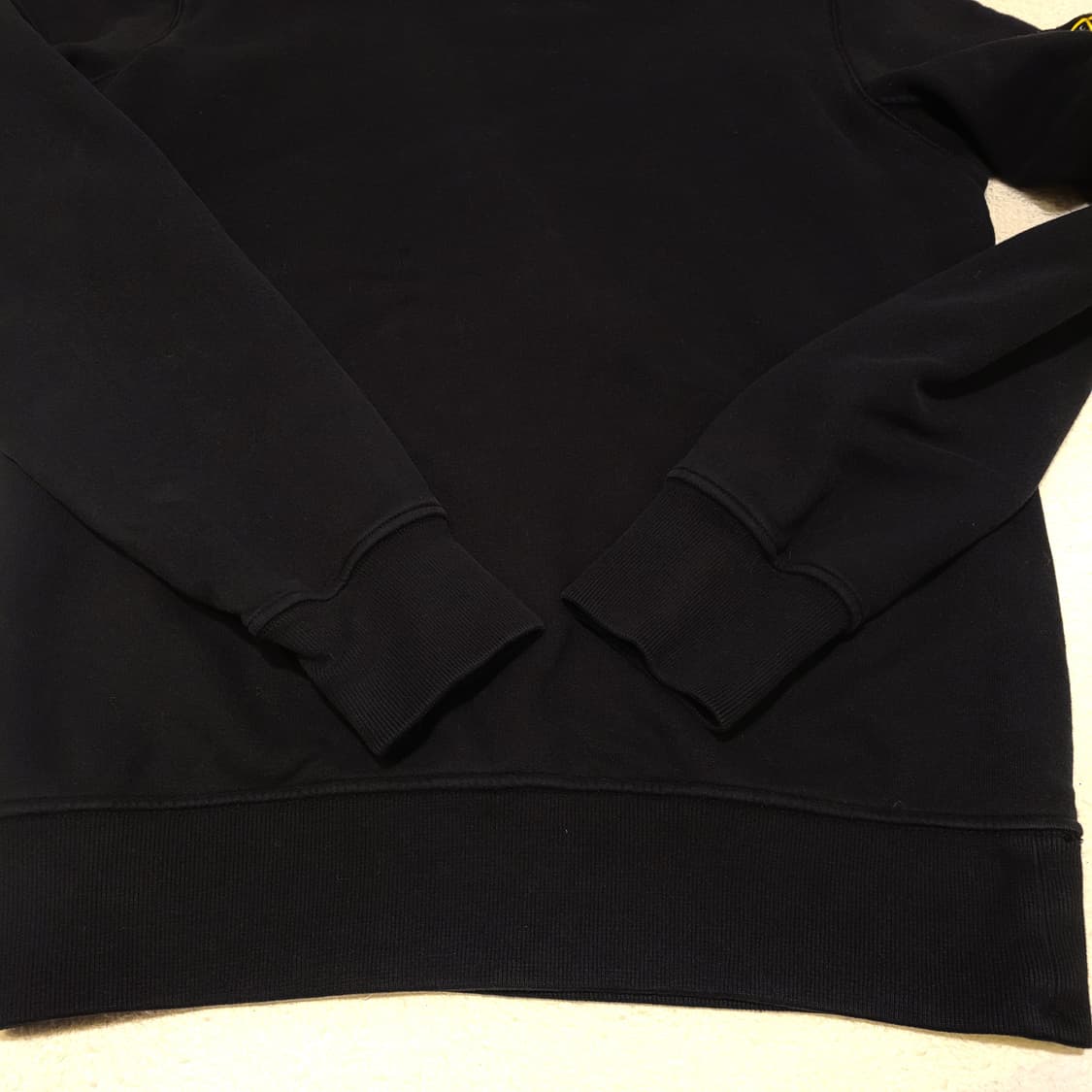 스톤아일랜드 기모 와펜 맨투맨 S 상품이미지4