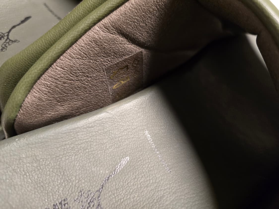 yume yume 유메유메 카키 샌들 41사이즈입니다. 상품이미지4