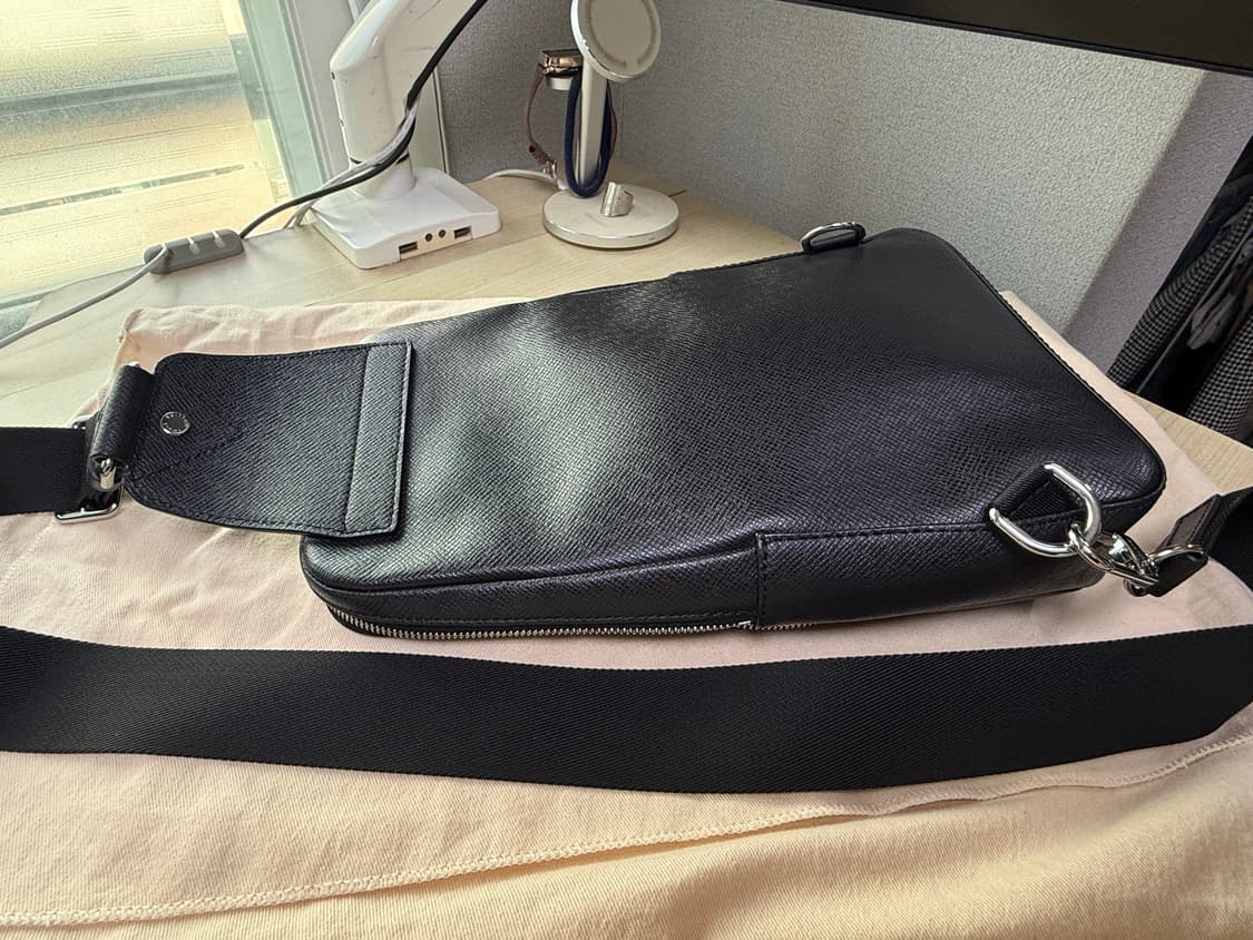 루이비통 애비뉴 슬링백 상품이미지2