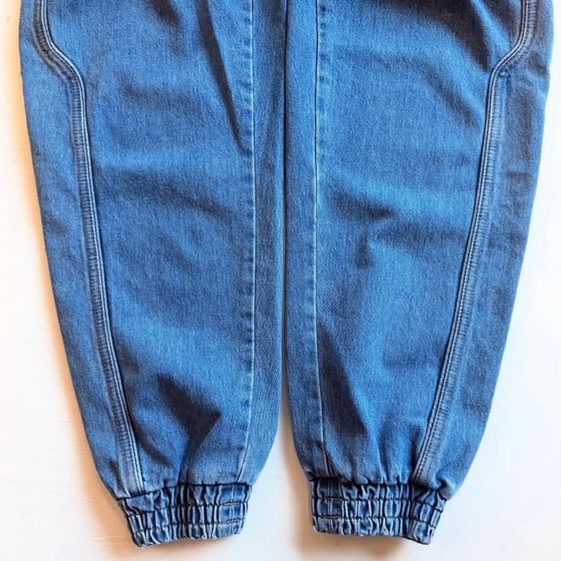 준지 콘 데님 트랙 조거 팬츠 상품이미지4