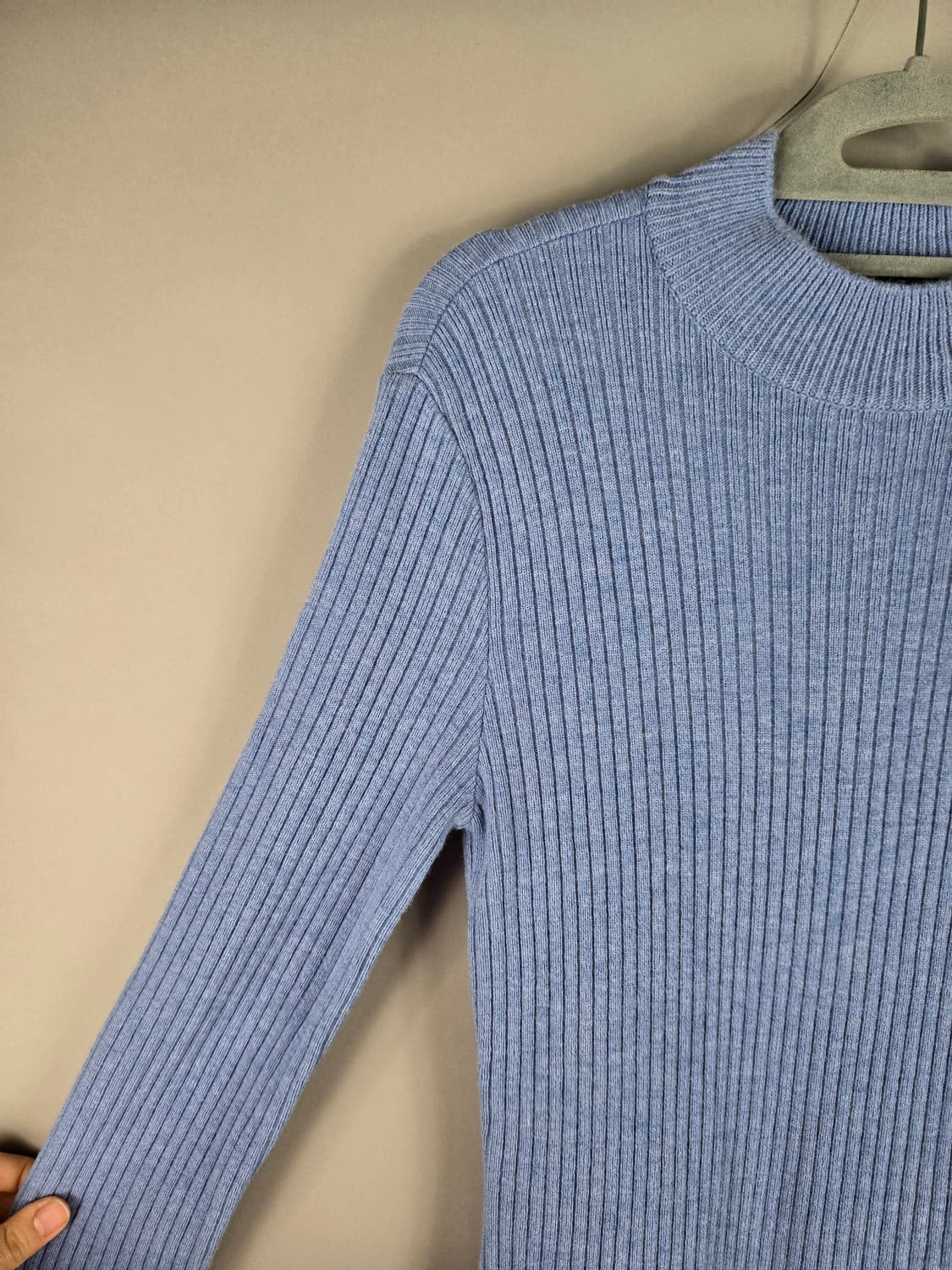 [무료배송]앤더슨벨 M 울100 요안 컬러 블로킹 니트 드레스 원피스 상품이미지3