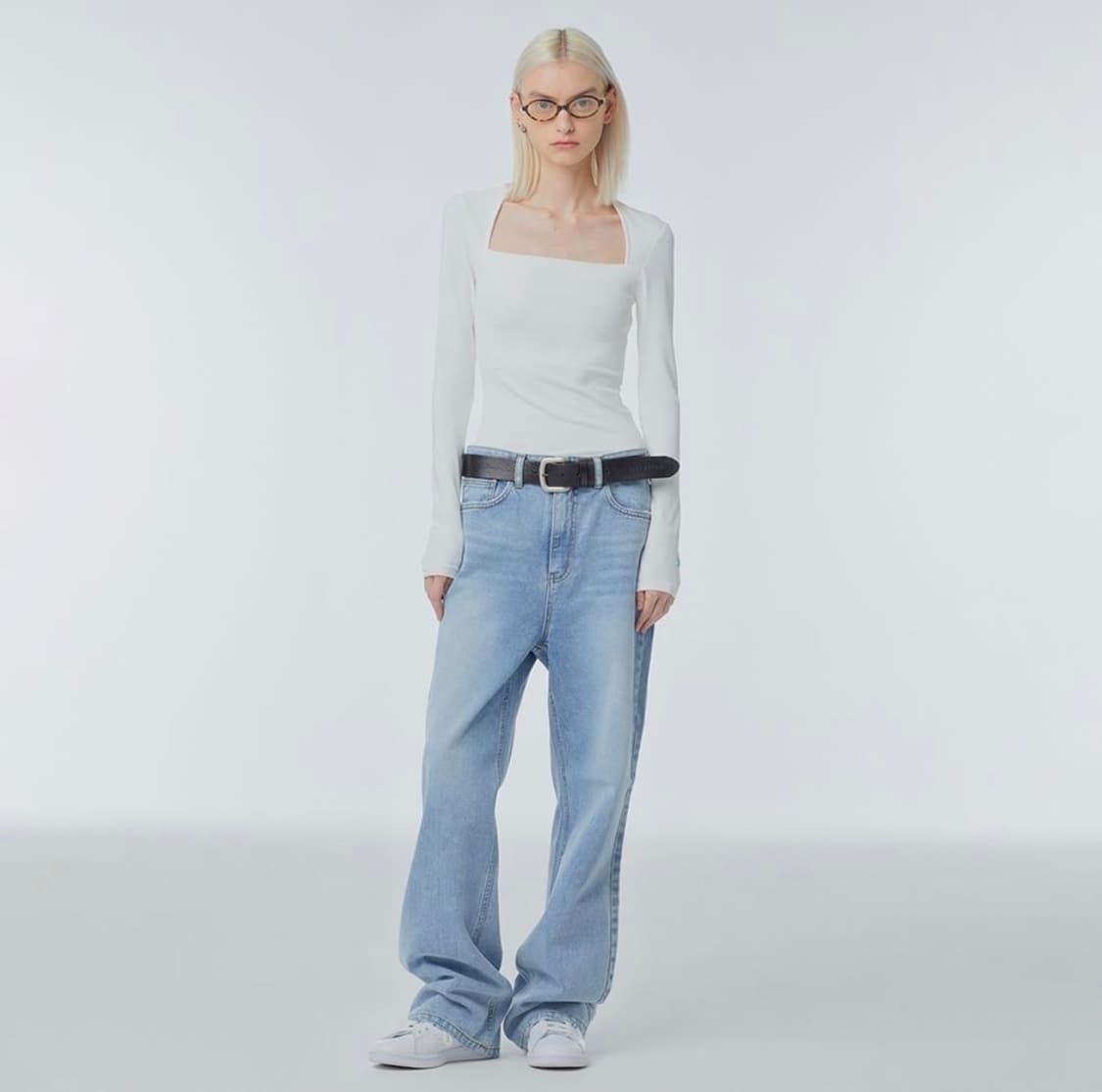 인스턴트펑크 스퀘어넥 롱슬리브 (화이트) 상품이미지1