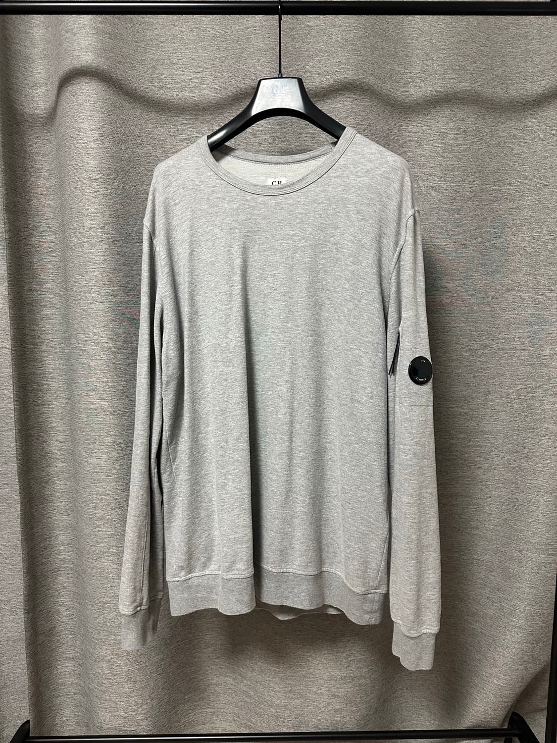 CP컴퍼니 맨투맨 그레이 (110) 상품이미지1