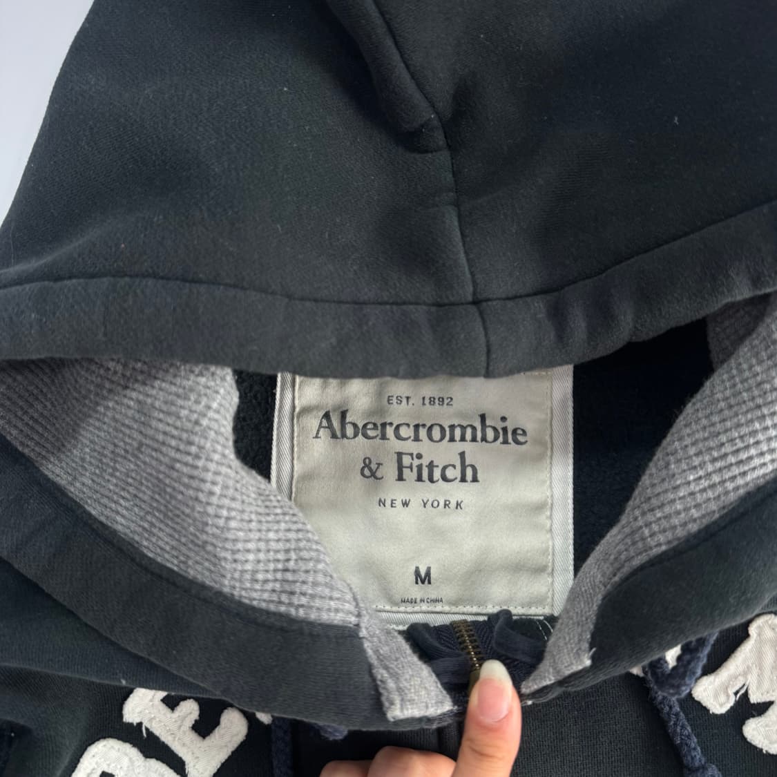 Abercrombie 아베크롬비 아치로고 네이비 후드집업 상품이미지5