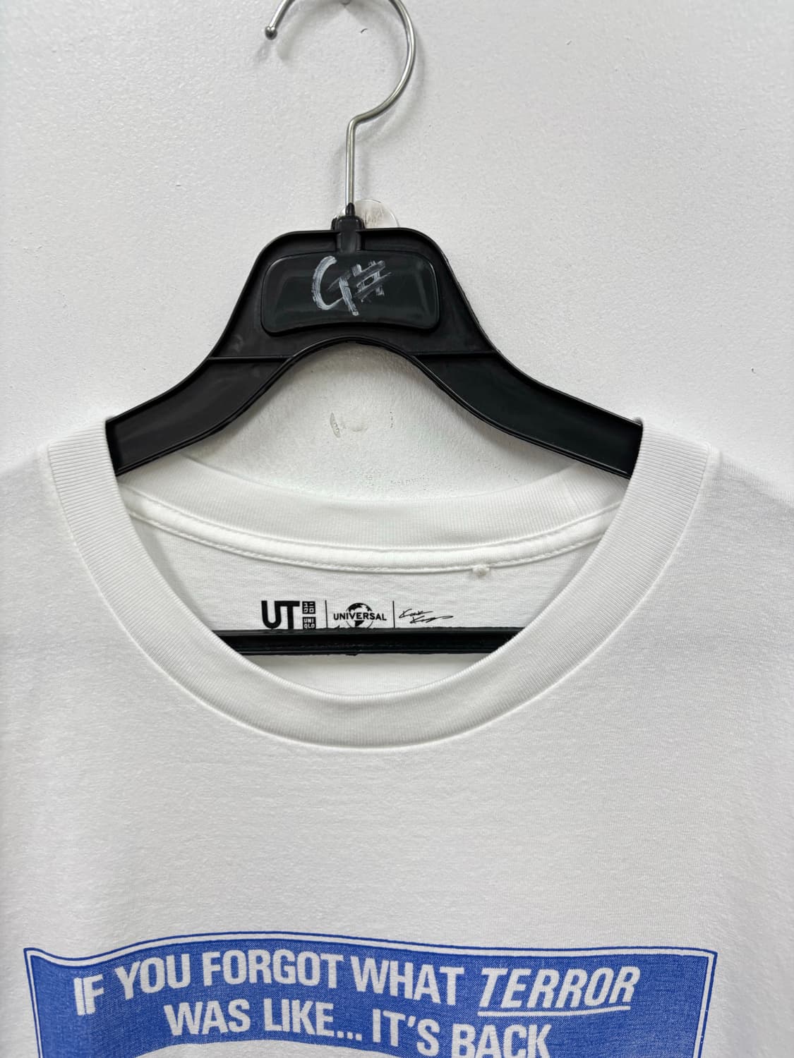 유니클로UT 죠스 반팔티    상품이미지3