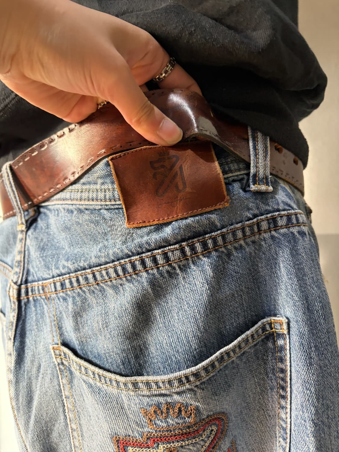 90s 올드스쿨 션존자수 데님 팬츠 상품이미지4