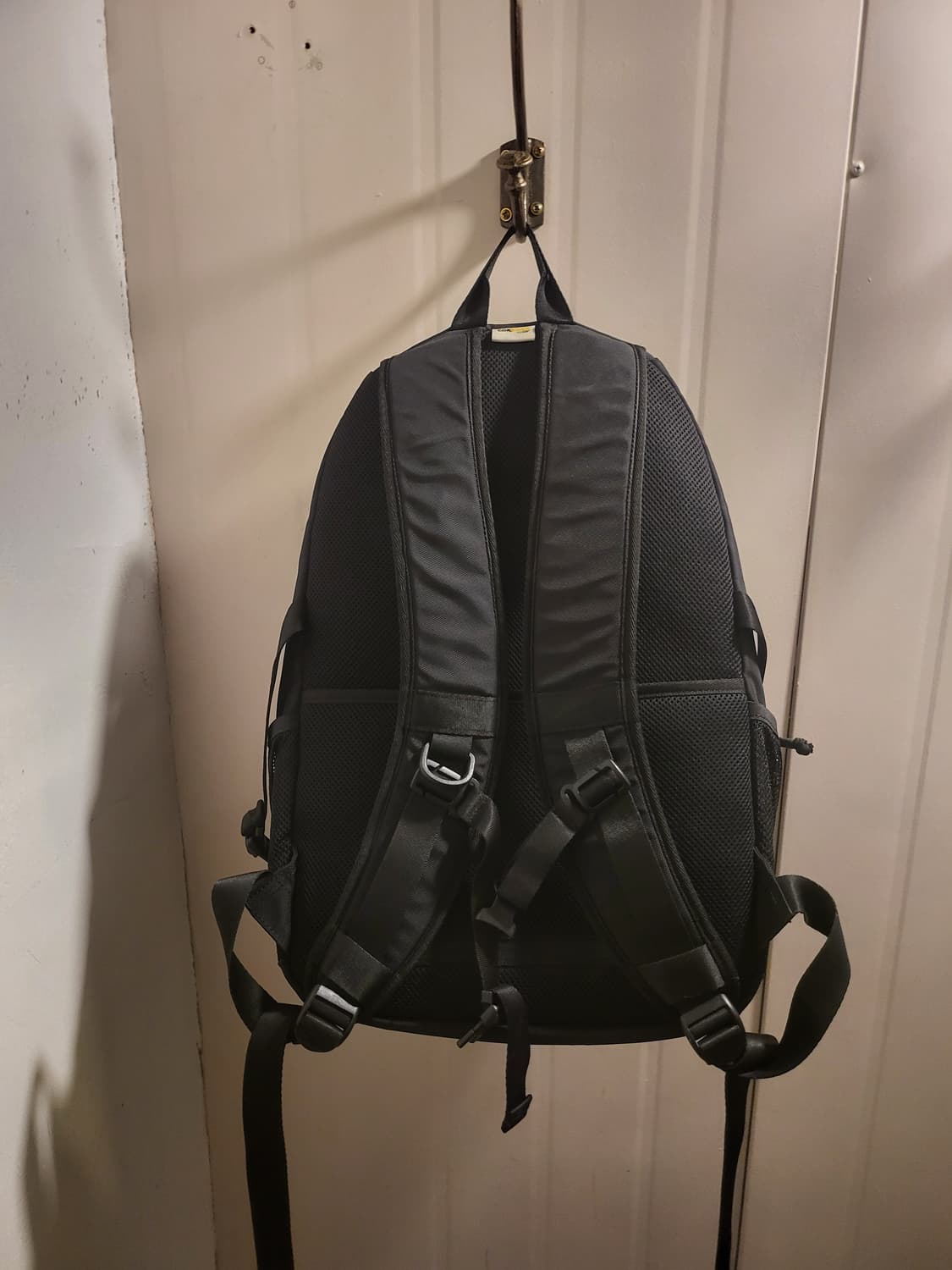 내셔널지오그래픽 백팩 블랙 가방 상품이미지4