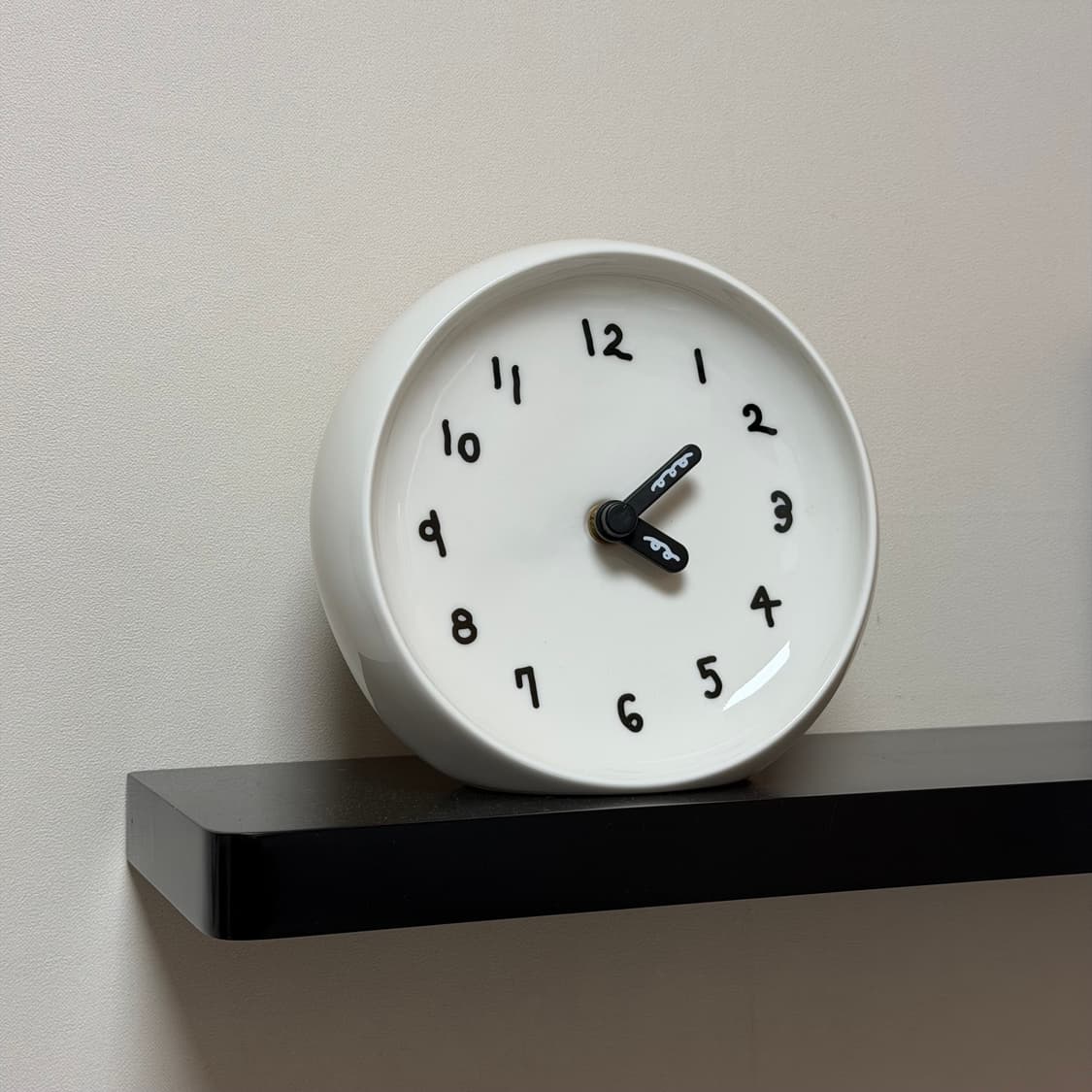 이나피스퀘어X비믹스 콜라보 한정판 벽시계 상품이미지4