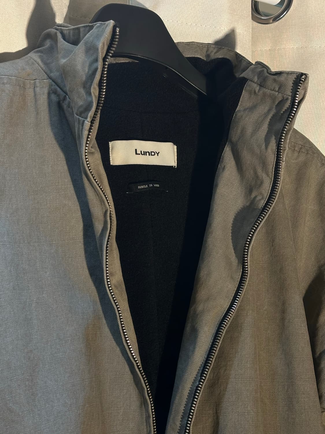 런디 _ 헤리티지 크롭 점퍼 카키 L 상품이미지4