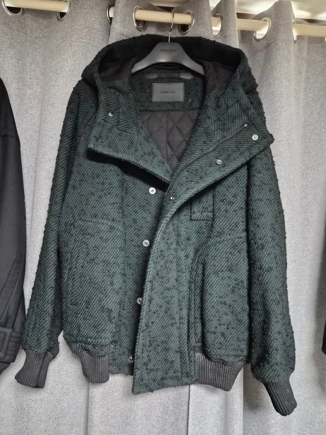 송지오옴므 부클레 후드 점퍼 팝니다 우영미 타임옴므 솔리드옴므 상품이미지4