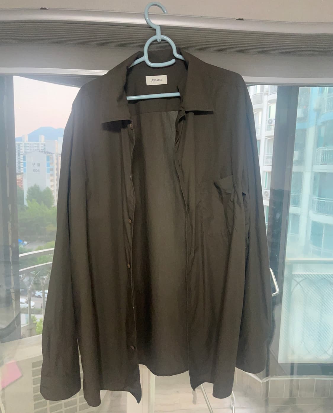 XL) 르메르 체스트 포켓 클래식 코튼 셔츠 상품이미지1