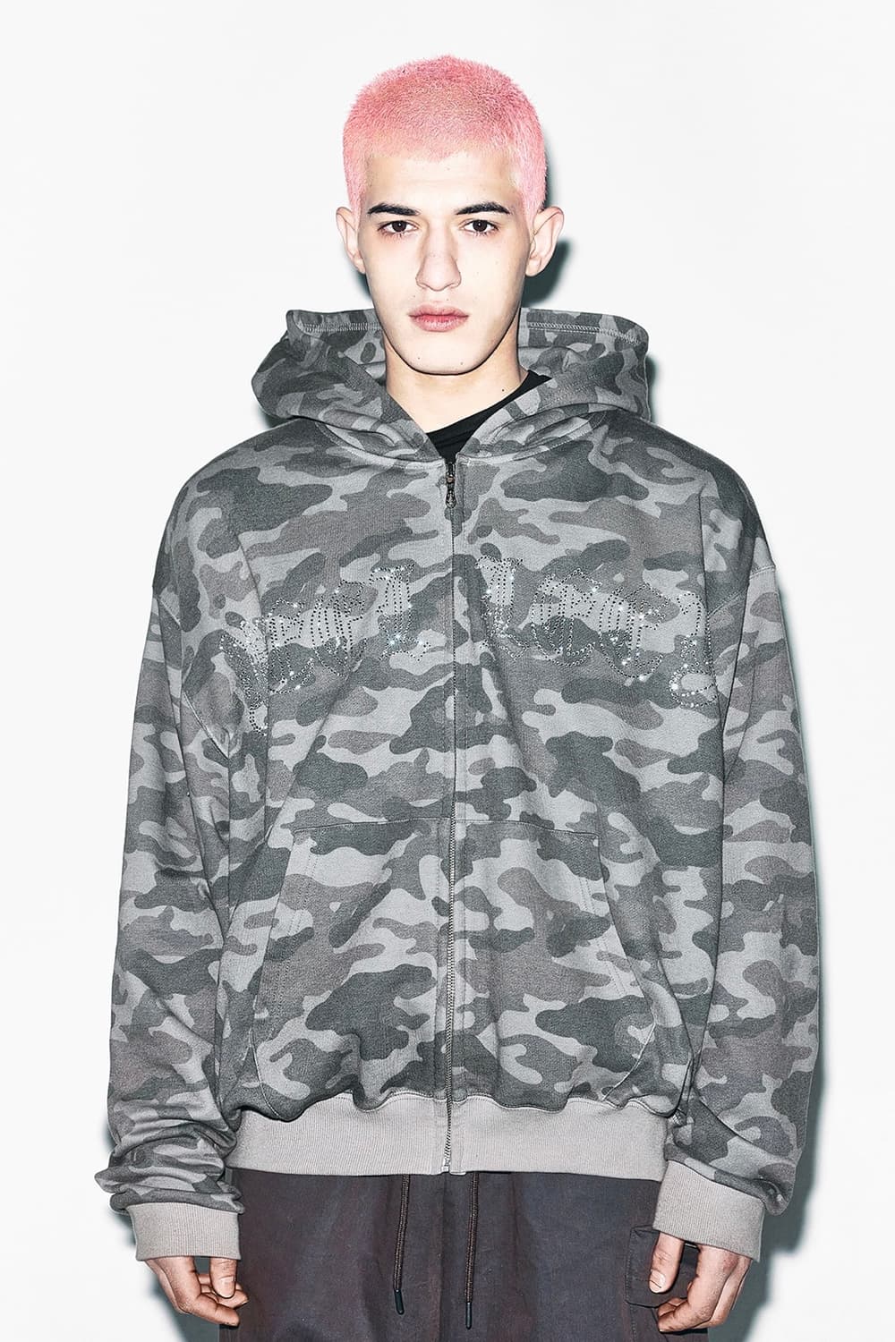 YEEL STUDDED ZIPUP HOODIE OVERSIZED CAMO 상품이미지3