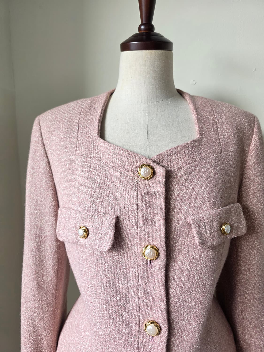 진주 버튼 트위드 셋업 상품이미지1