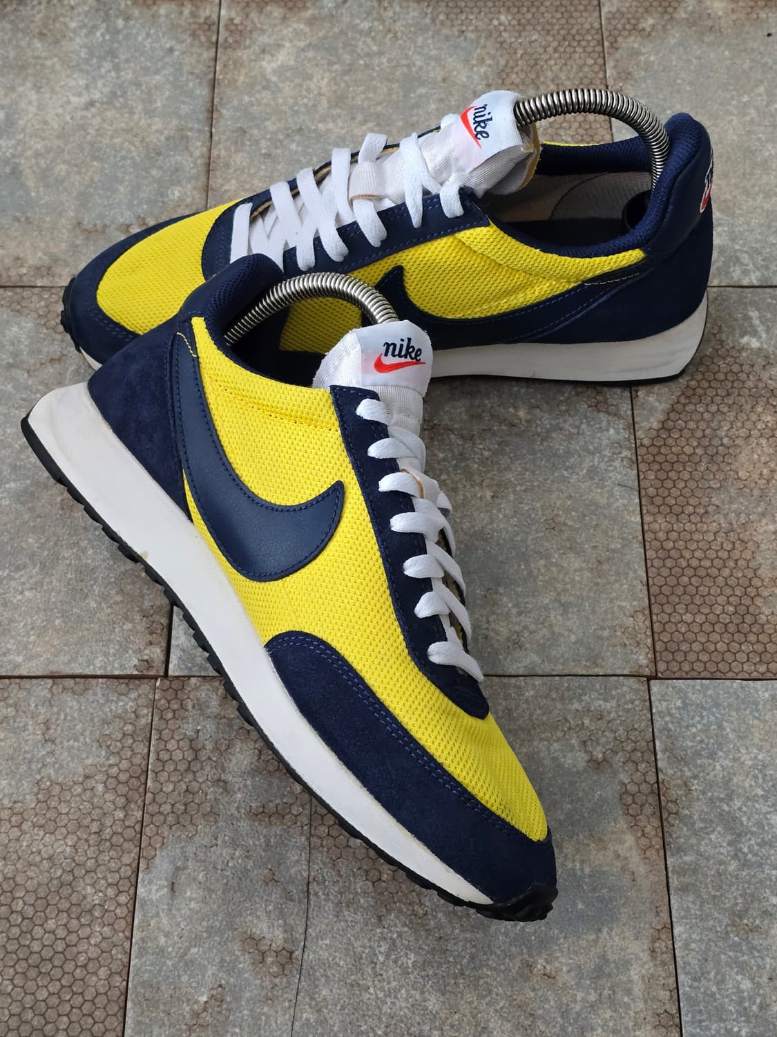 (265)나이키 에어 테일윈드 79 옐로우 네이비  상품이미지4