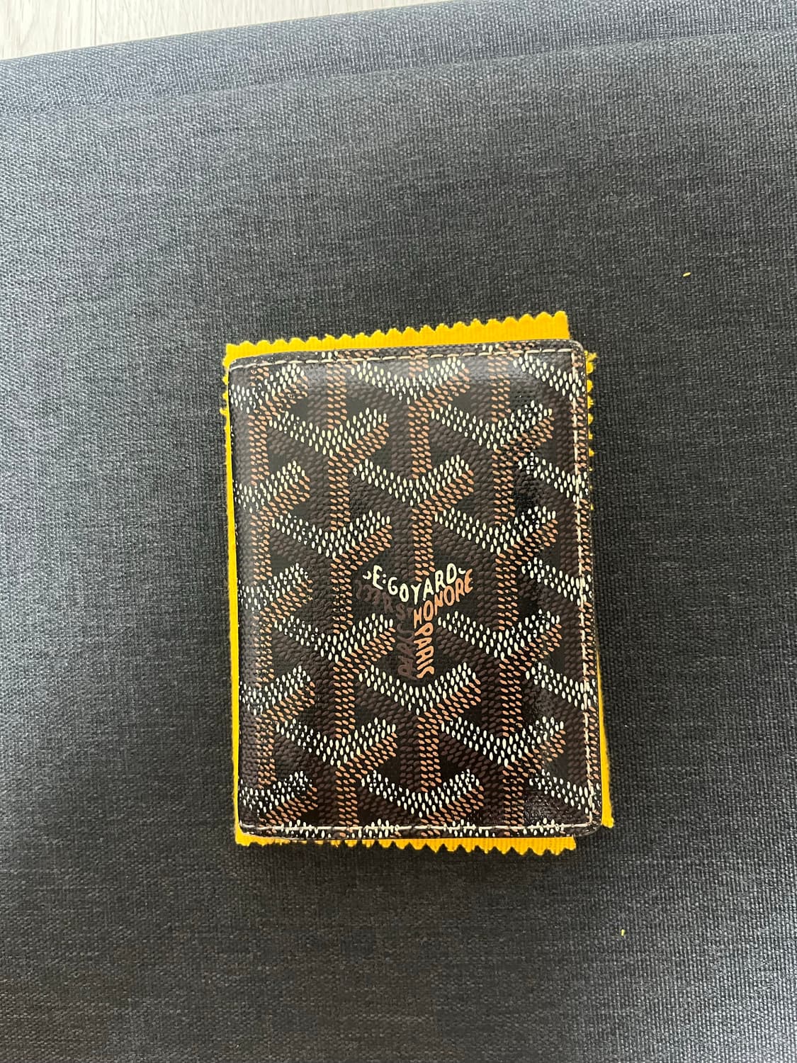 (풀박스)고야드 생피에르 블랙탄 카드지갑 판매합니다 상품이미지2