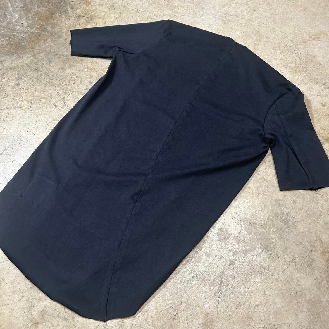 [hlywrk] GEOLITE Curved-Hem Tee 상품이미지6