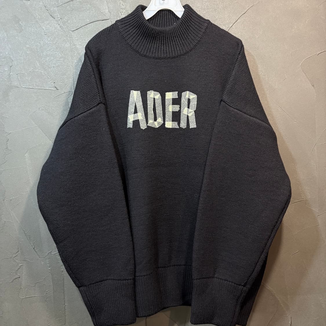 [A2] ADER 아더에러 터틀넥 니트 상품이미지1