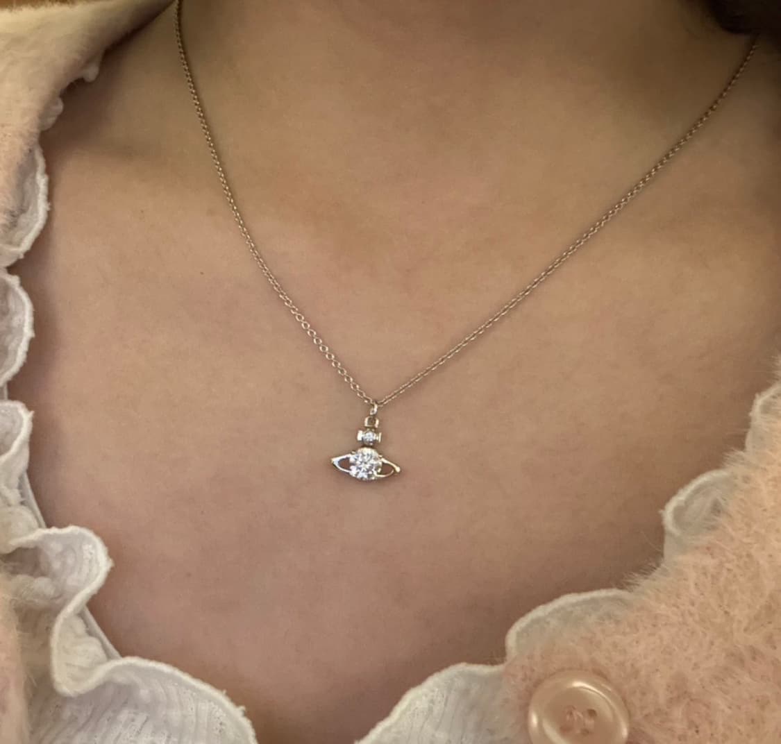 비비안웨스트우드 레이나 목걸이 상품이미지2