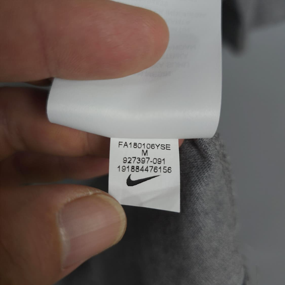 남성용 나이키 Nike NSW 로고 자수 반팔티 M(100) 상품이미지8